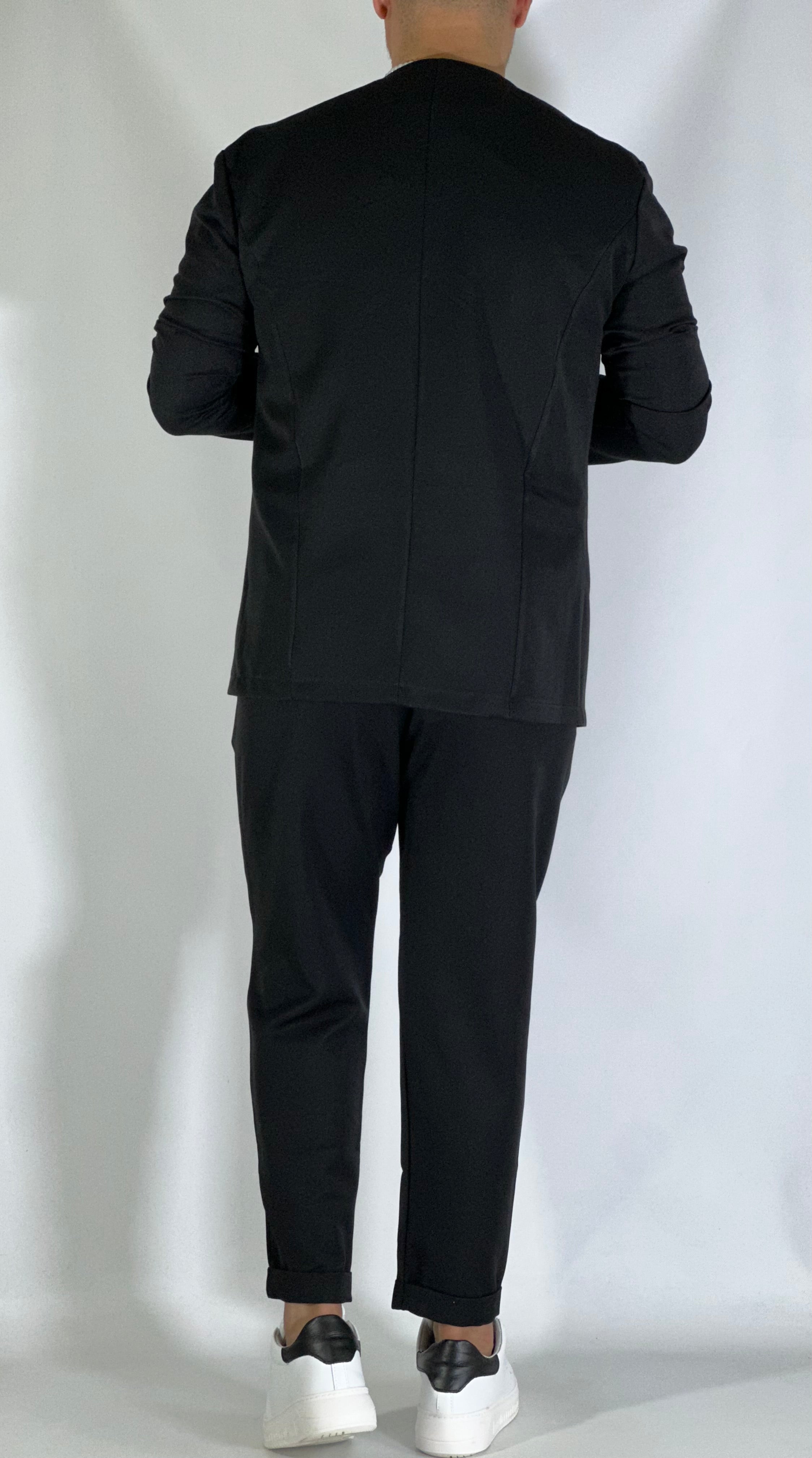 Abito casual nero UM135/486