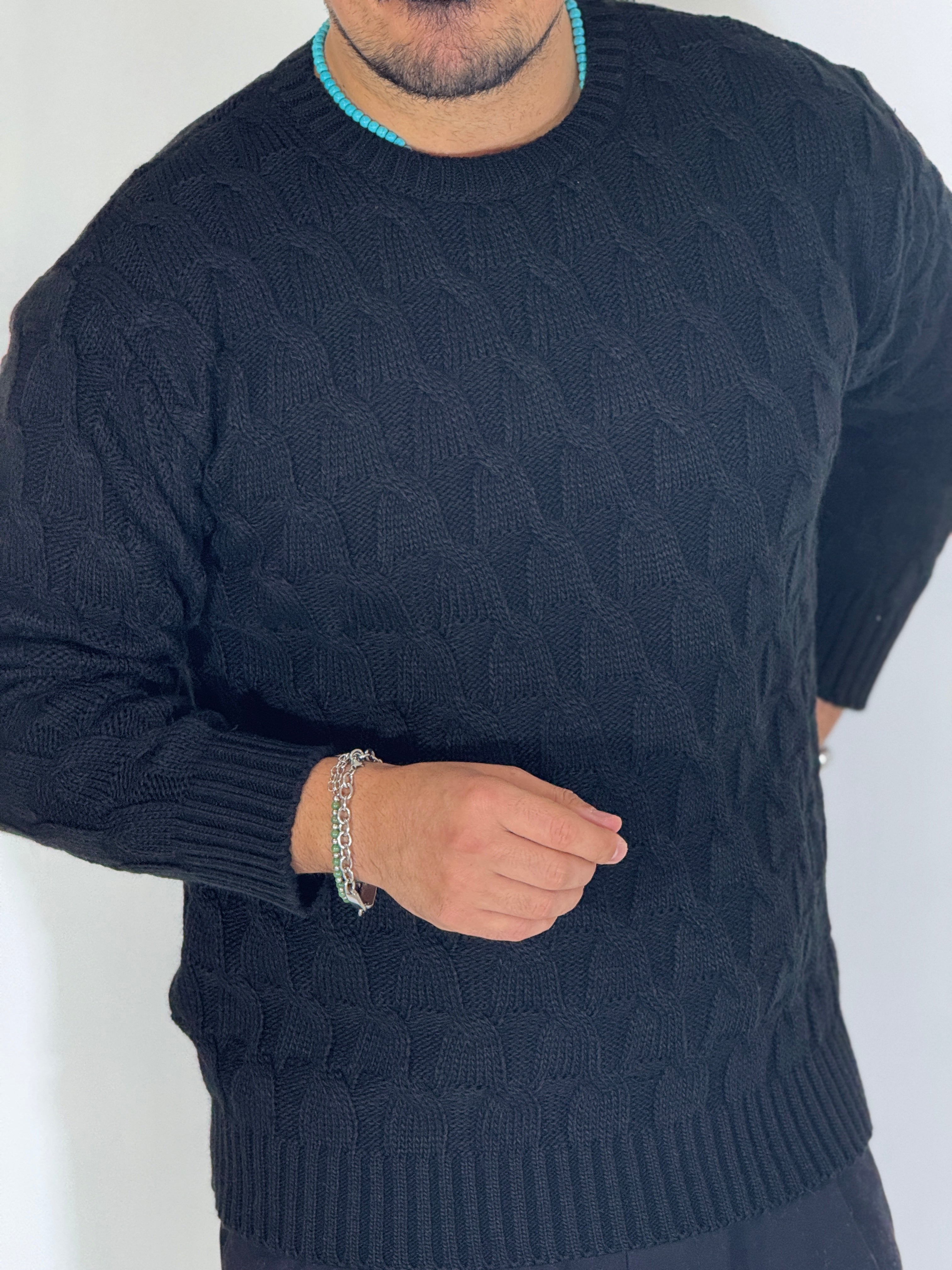 Maglia con trecce nera BK77006