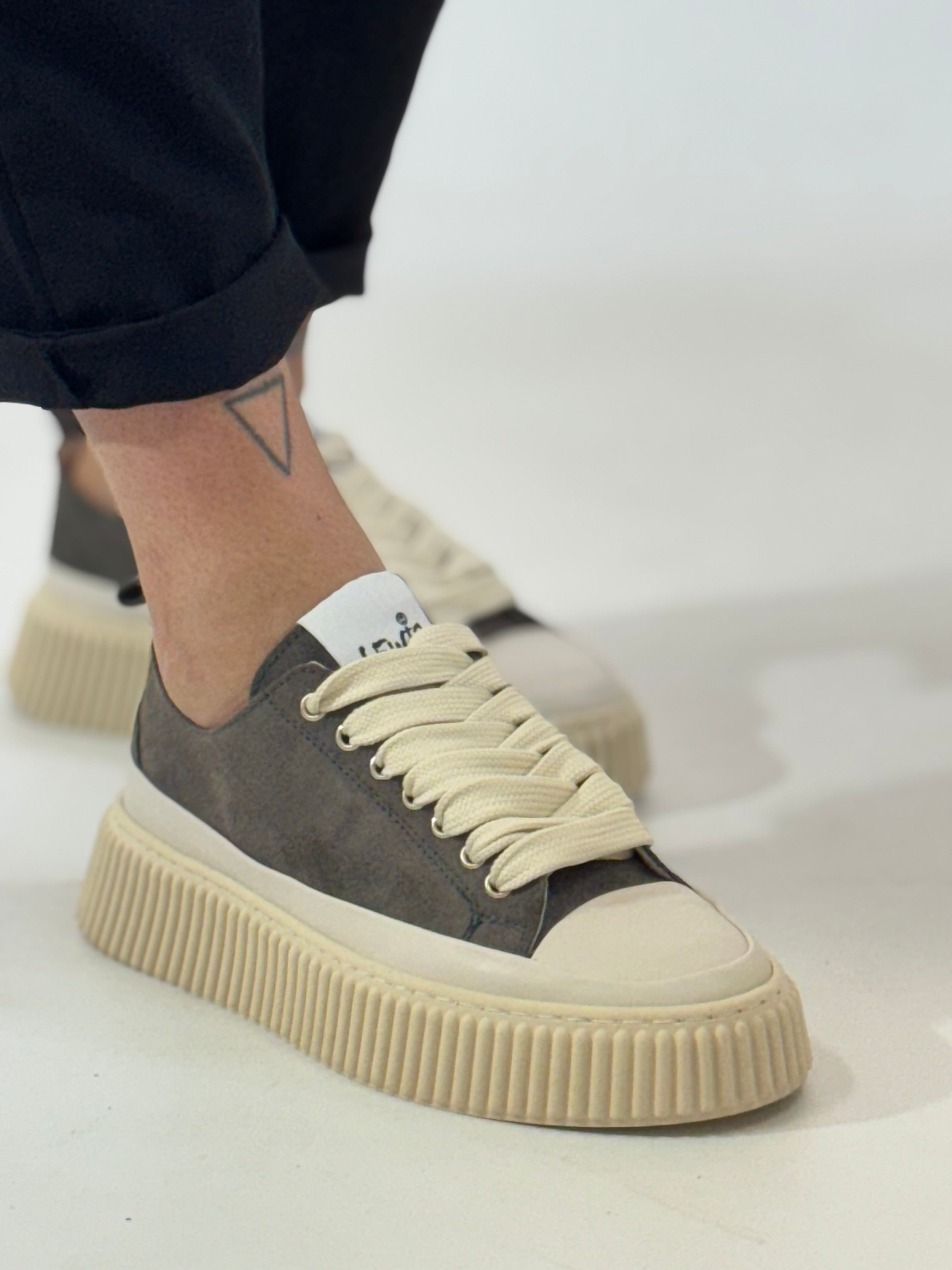 Scarpa LEWIS MILANO camoscio grigio ZHOU