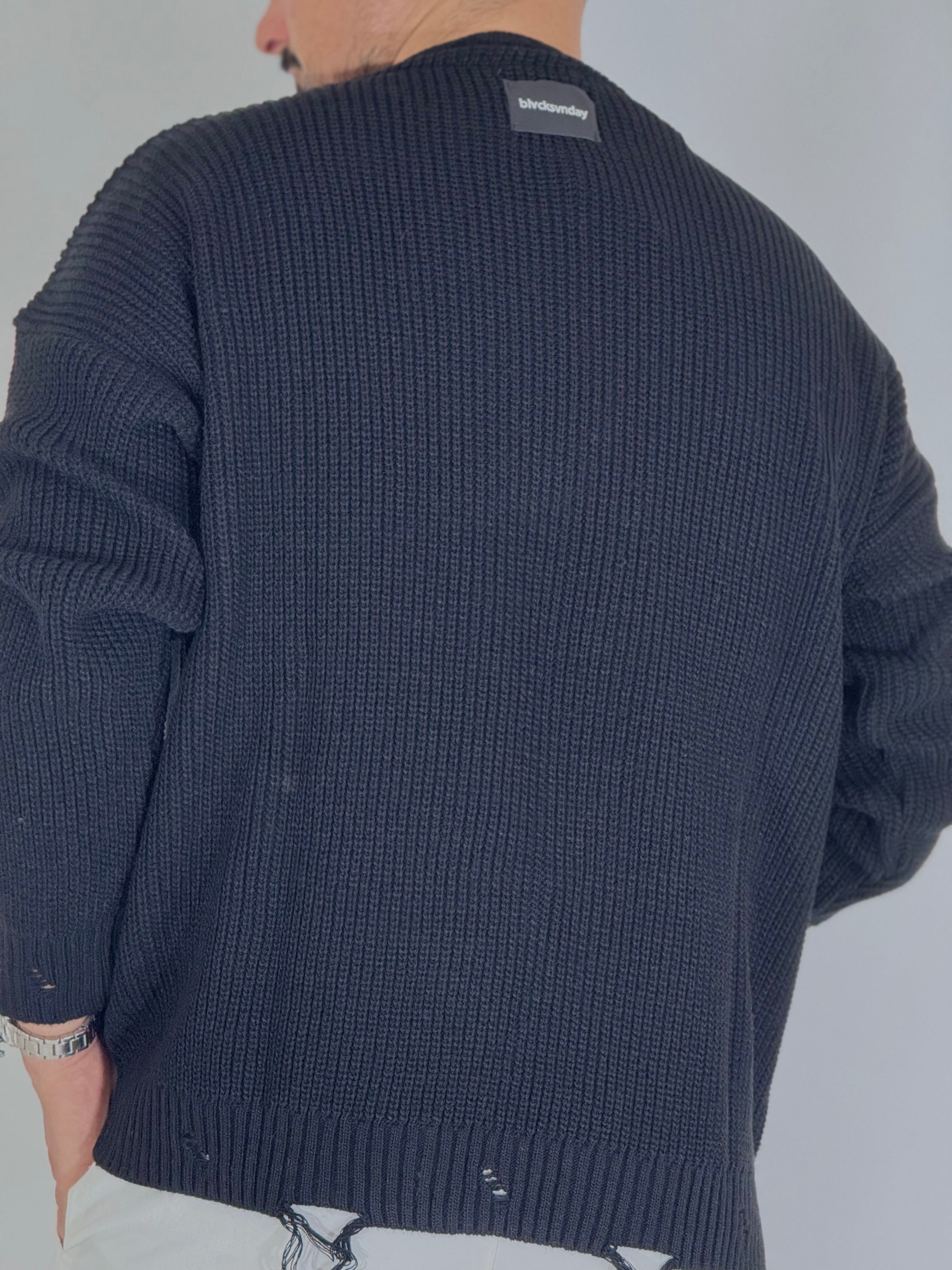 Maglione spalla scesa nero CAPORETTO