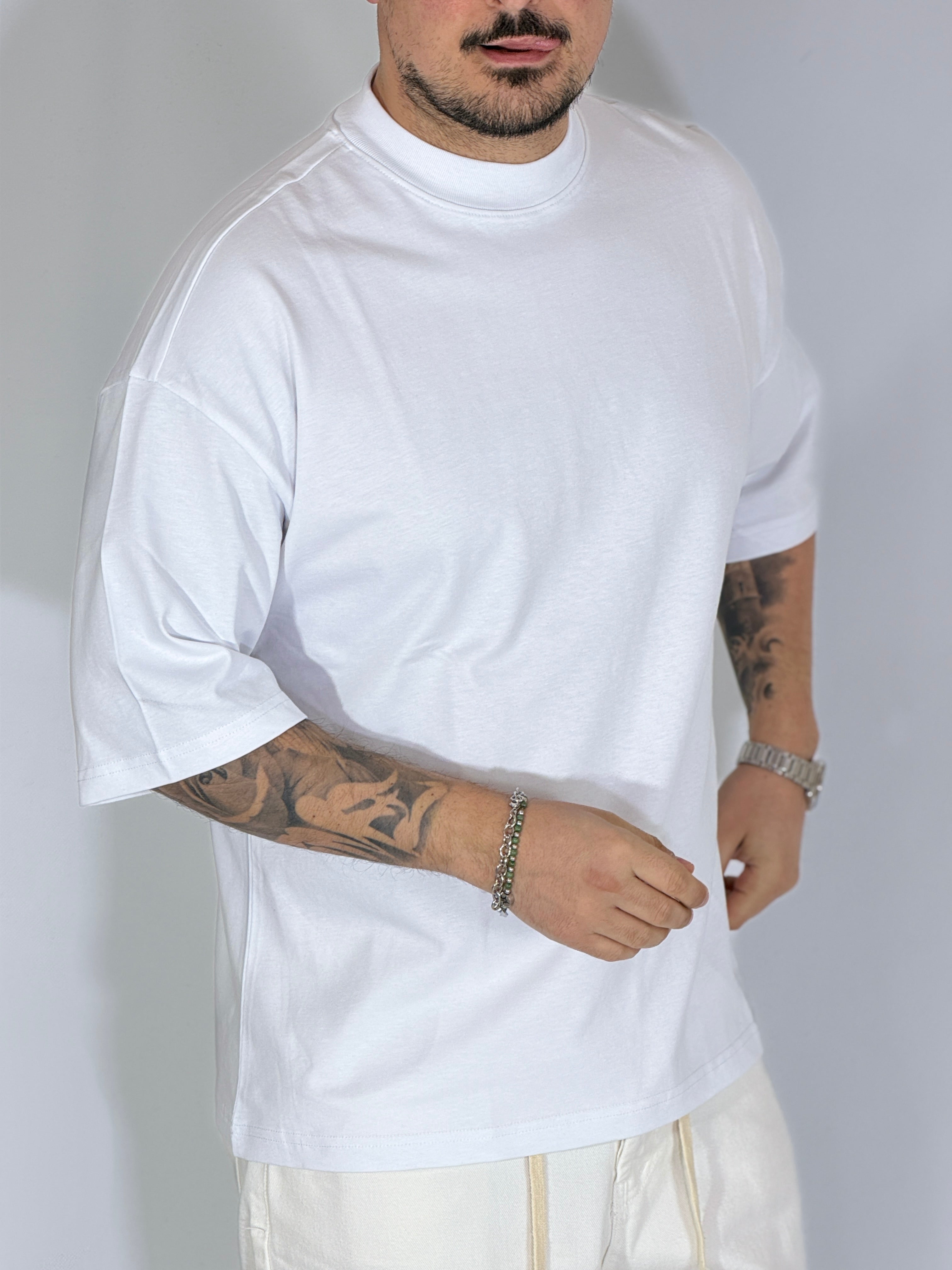 Louvre · t-shirt cropped bianca