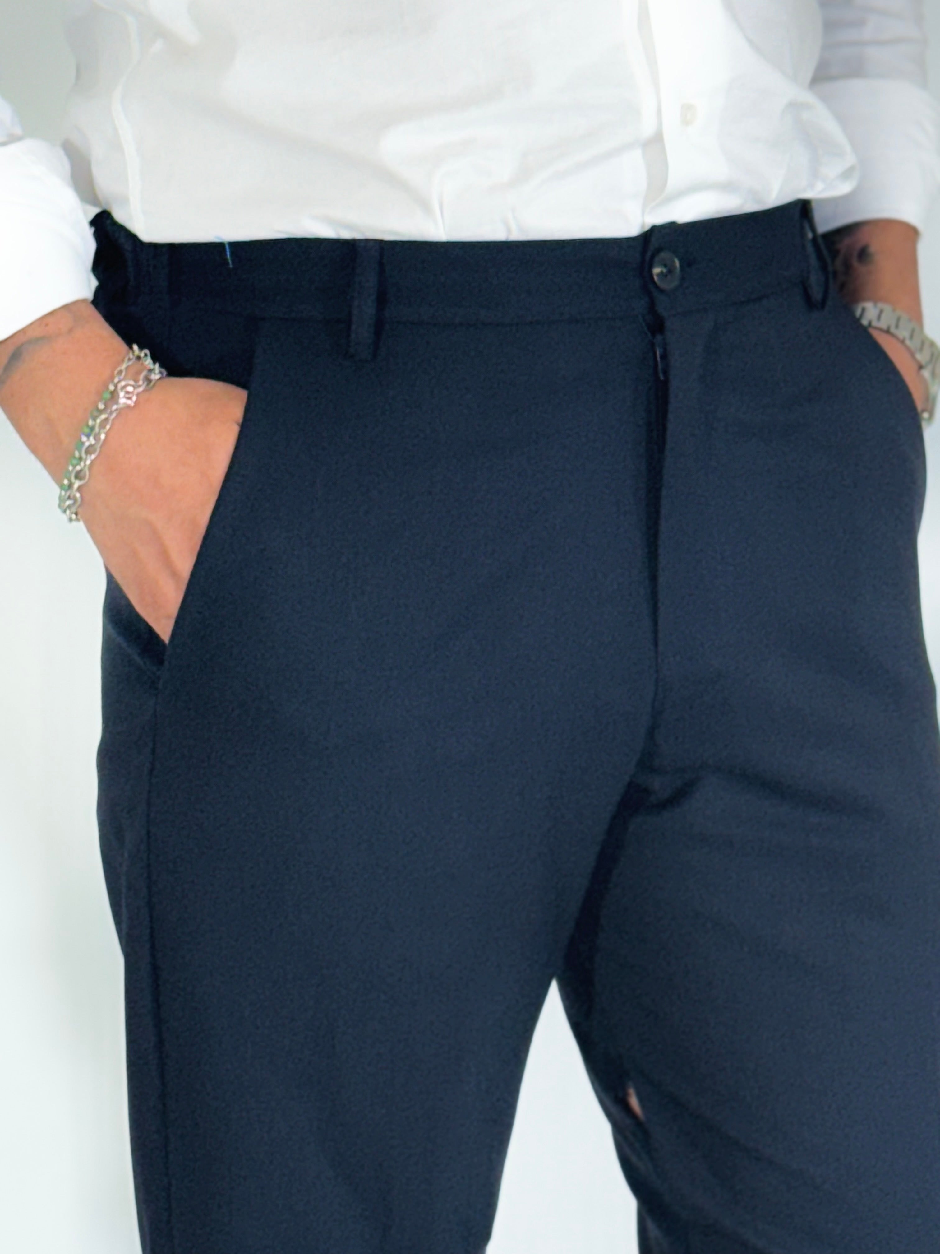 Pantalone elegante blu UM486