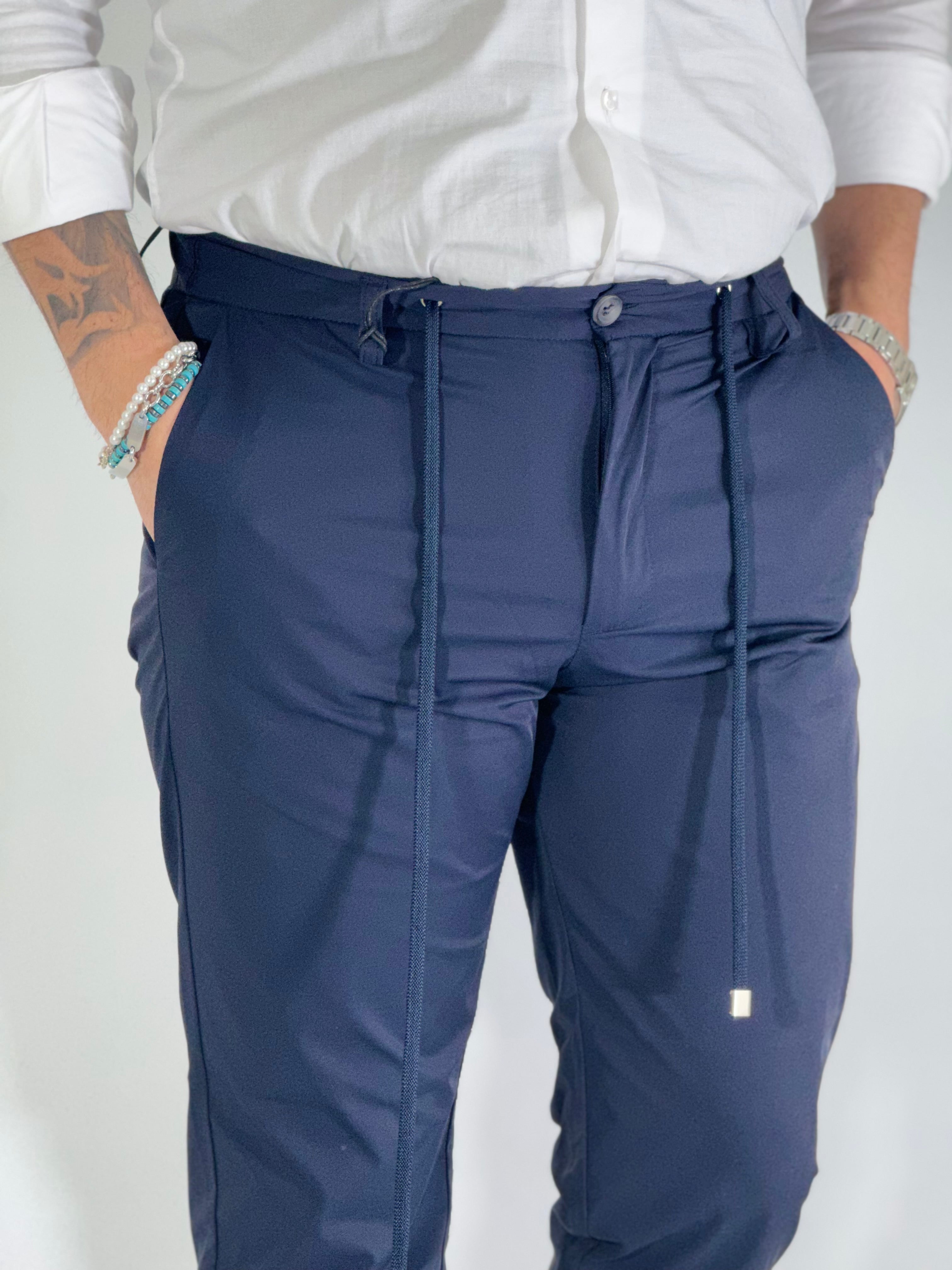 Pantalone Slim tecnico con coulisse PIGMENTO blu PG11