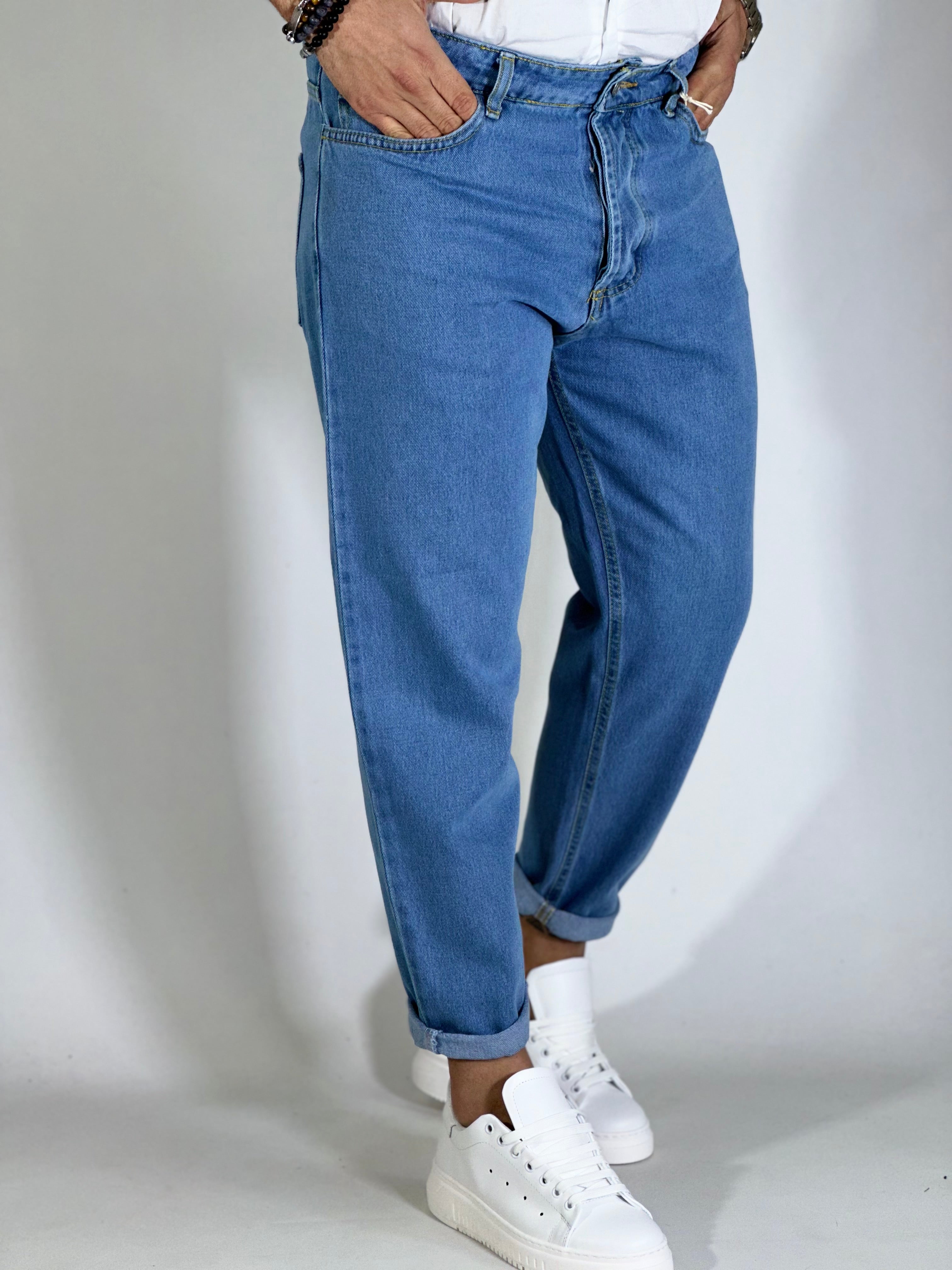 Jeans loose fit intermedio CR2503/AG1