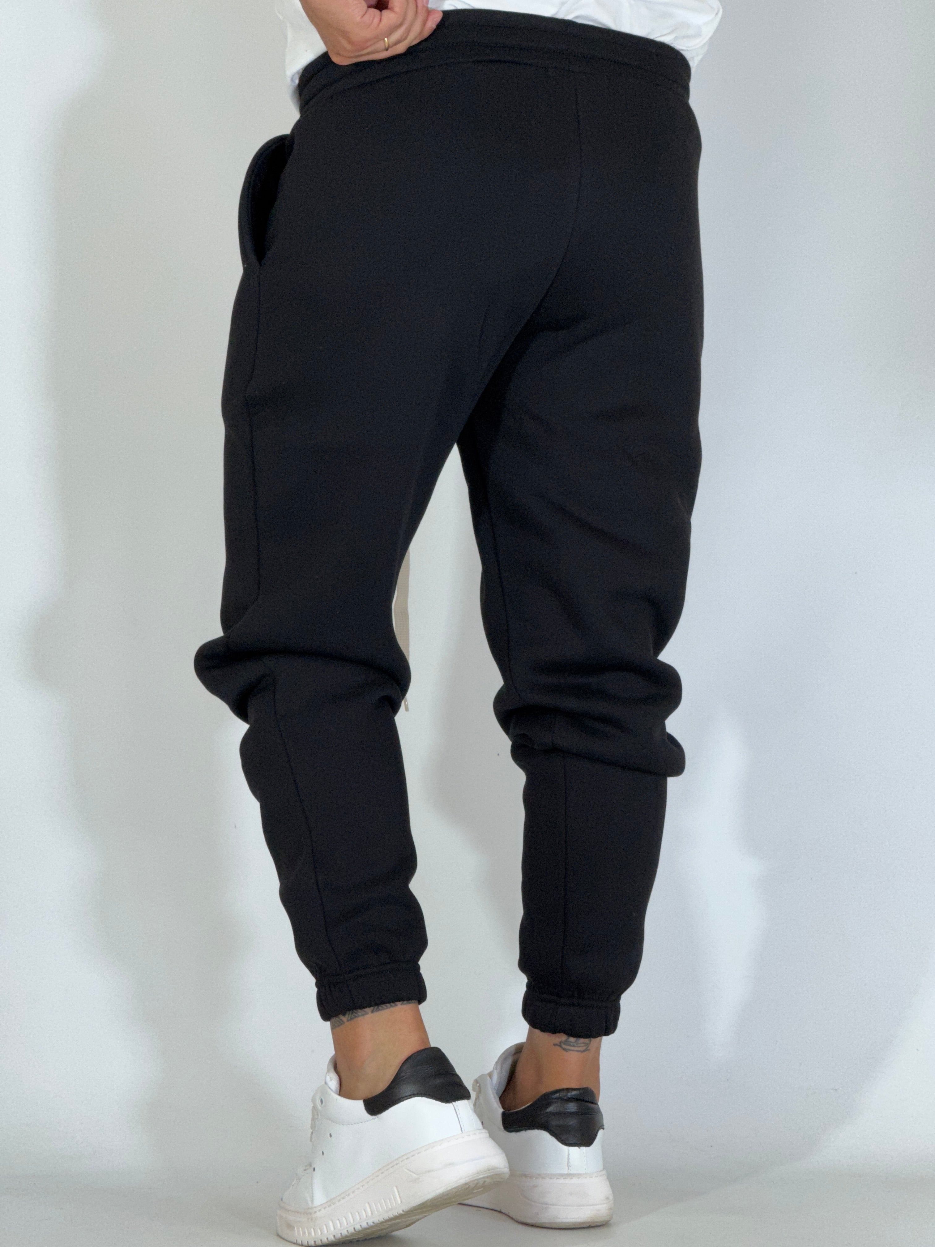 Pantalone tuta felpato nero AD32022