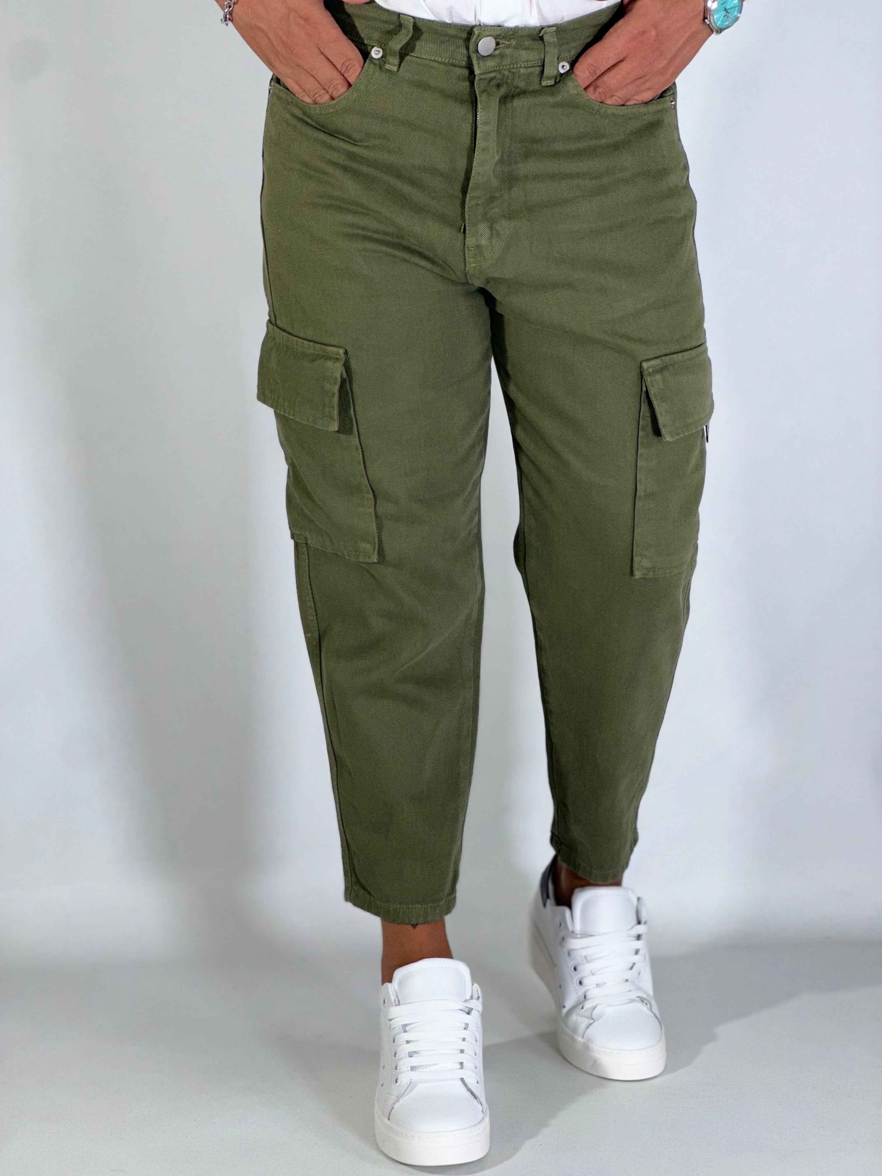 Pantalone loose fit cargo verde HARLEM
