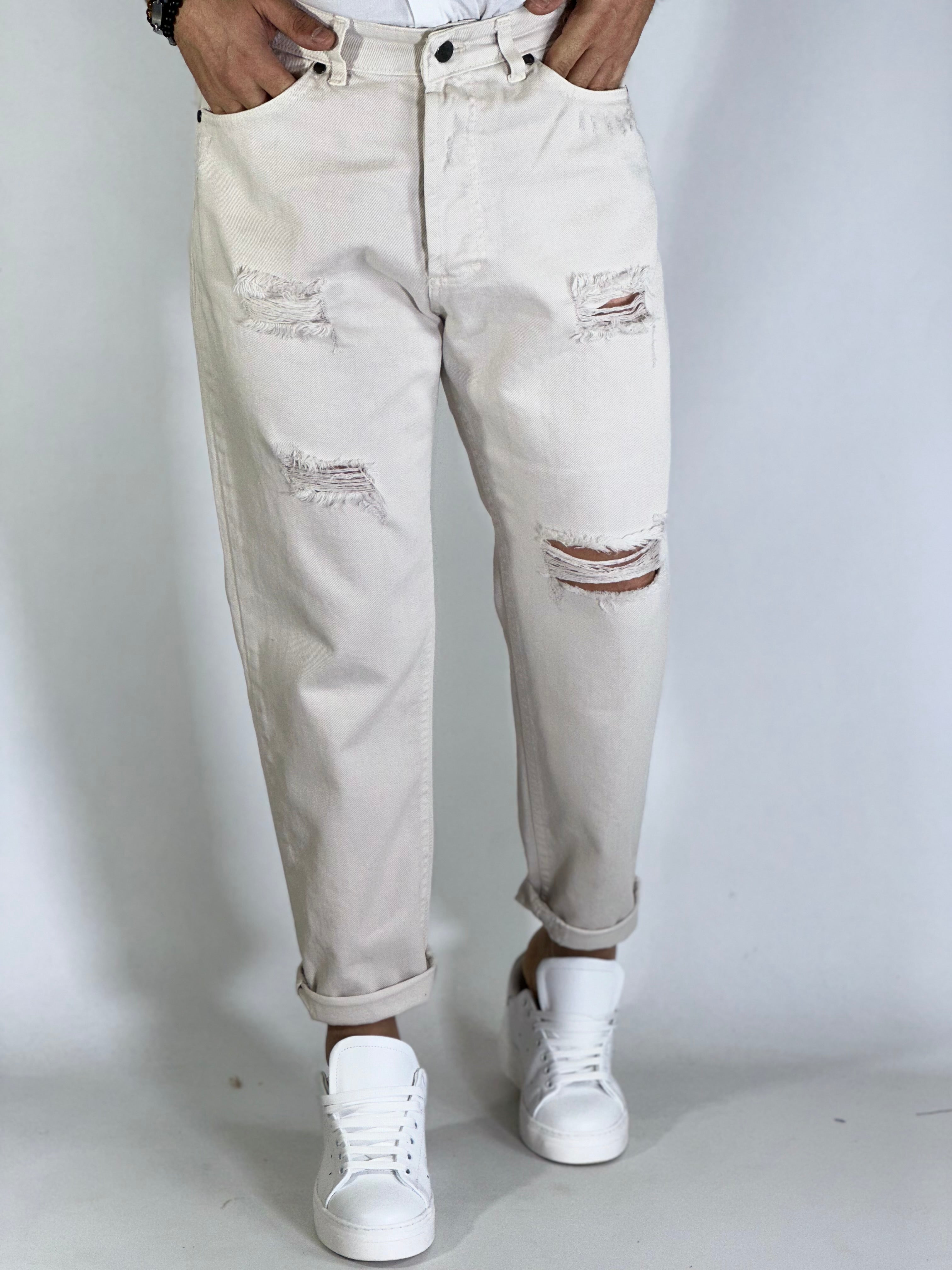 Pantalone loose fit beige chiaro GV81