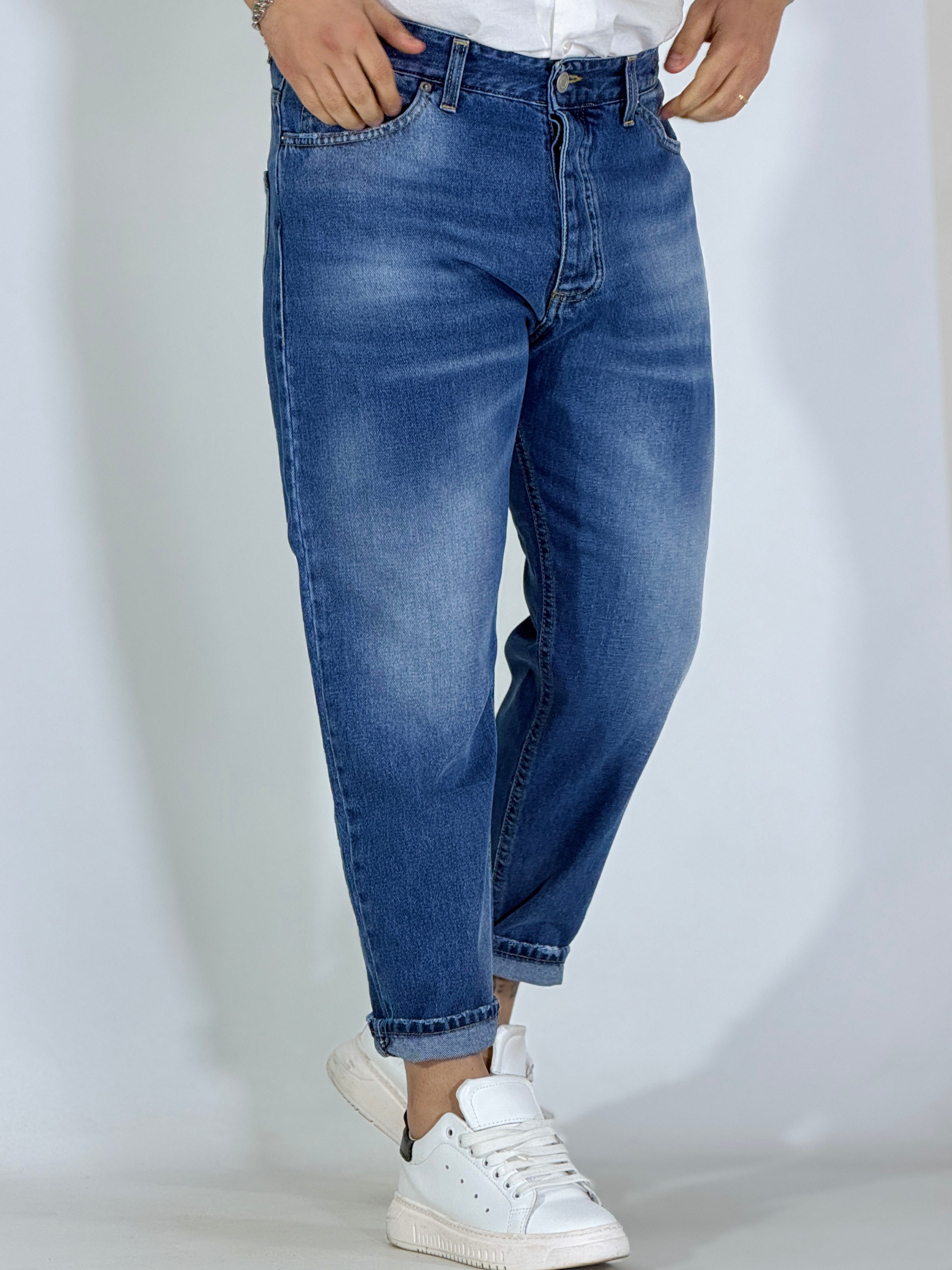Jeans carrot wash pulito 2N2T