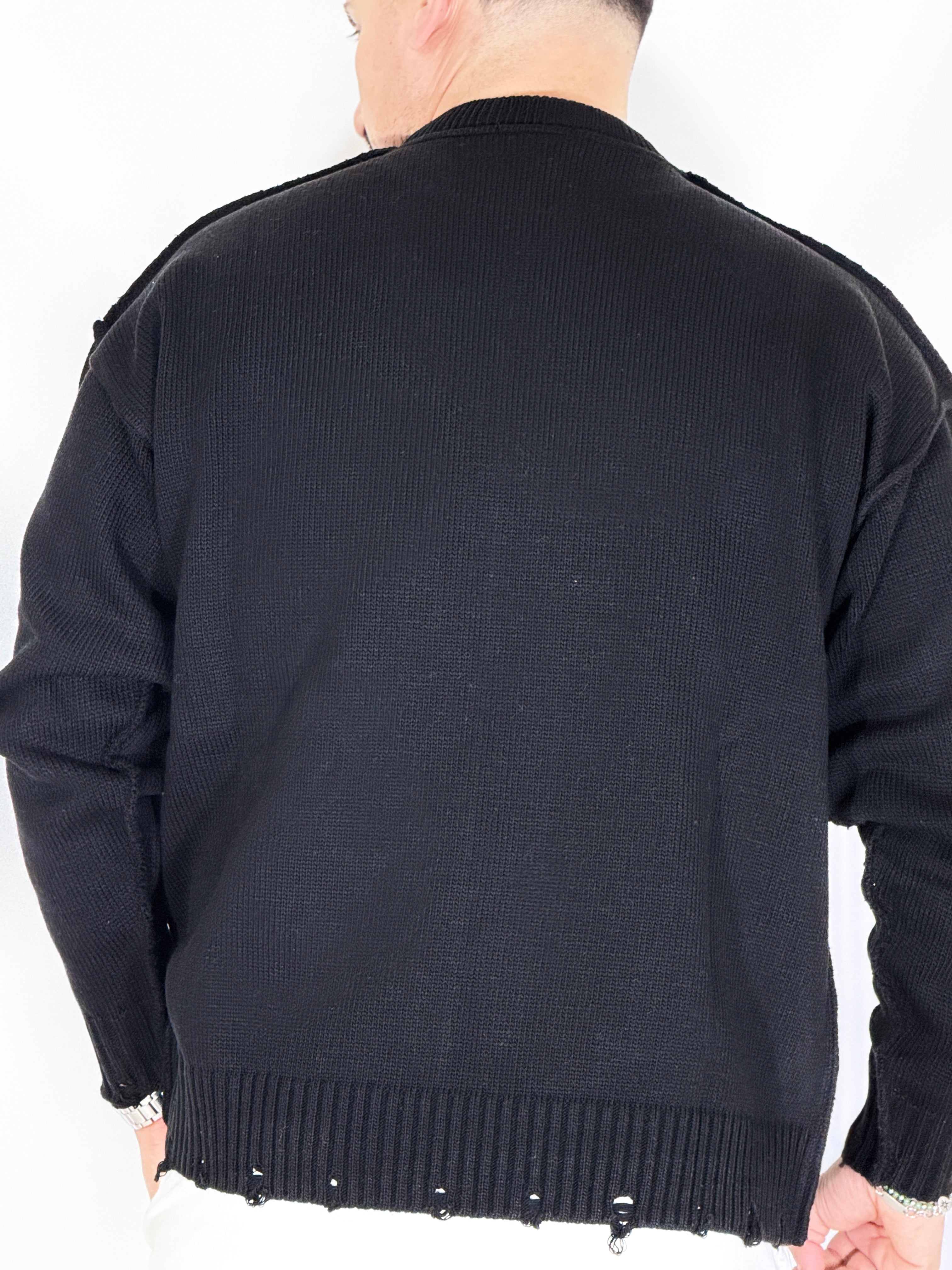 Maglia cucitura inversa nera TBS17