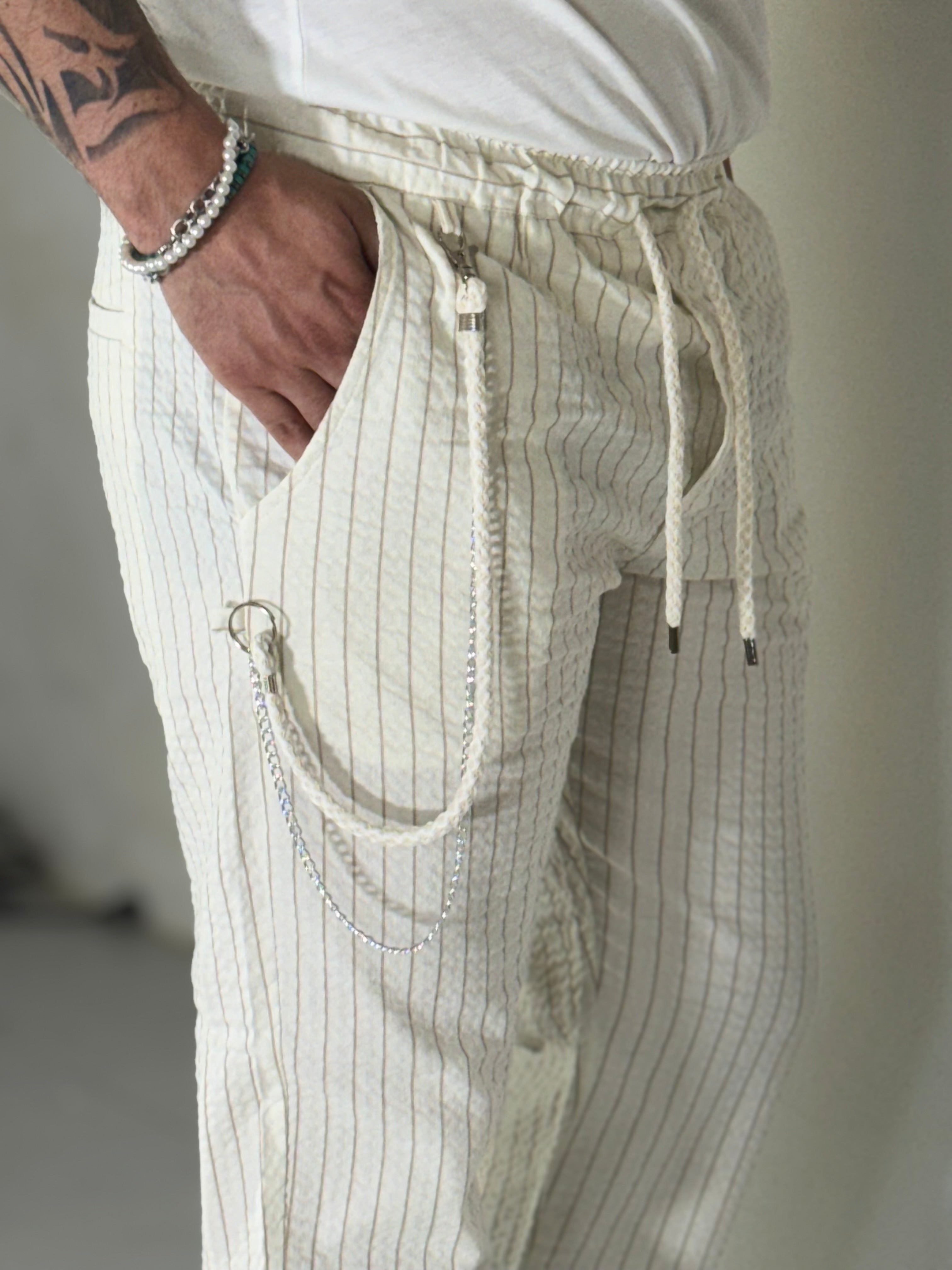 Pantalaccio rigato drappeggiato beige GPE539