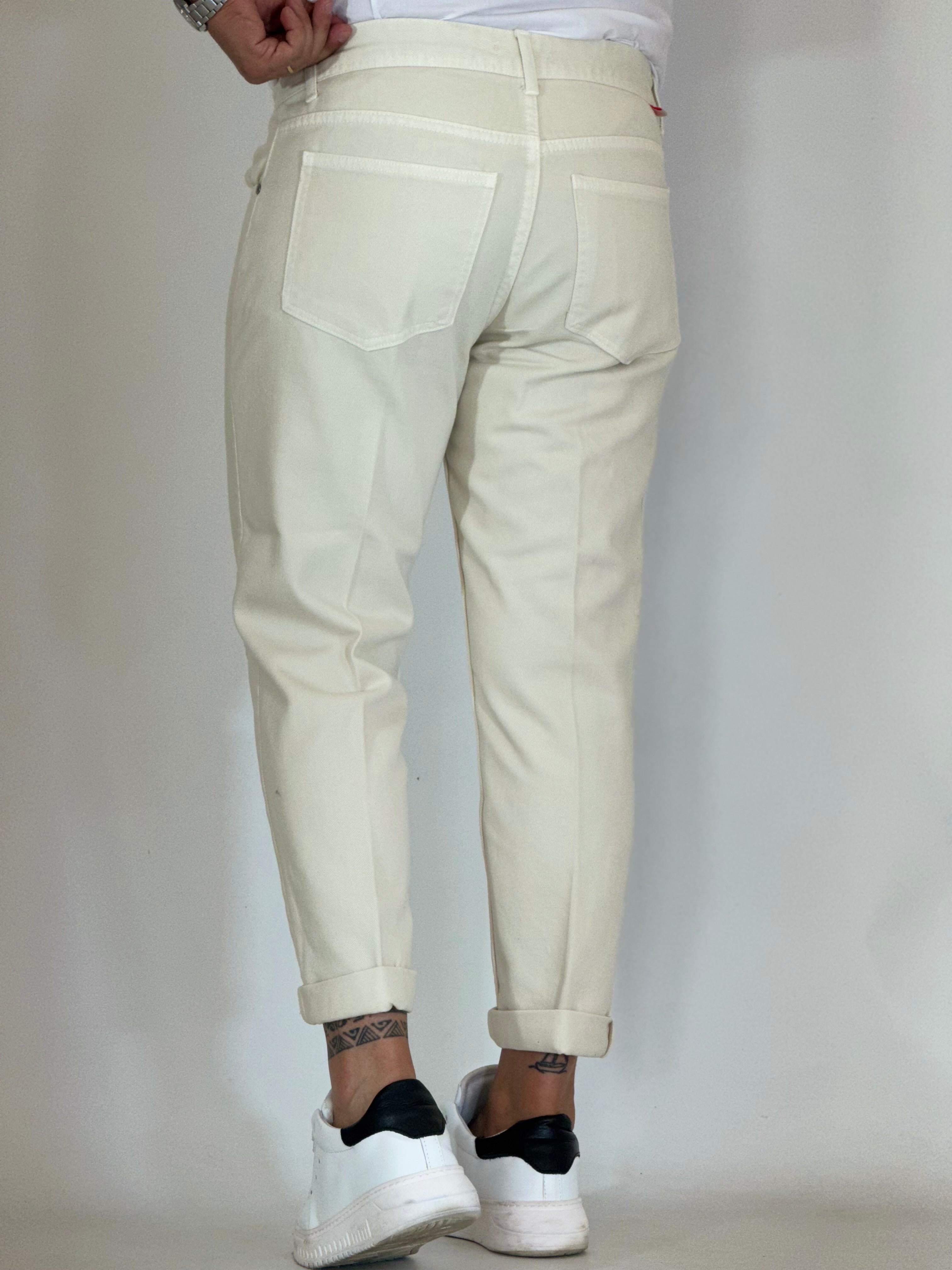 Pantalone loose fit burro 6227