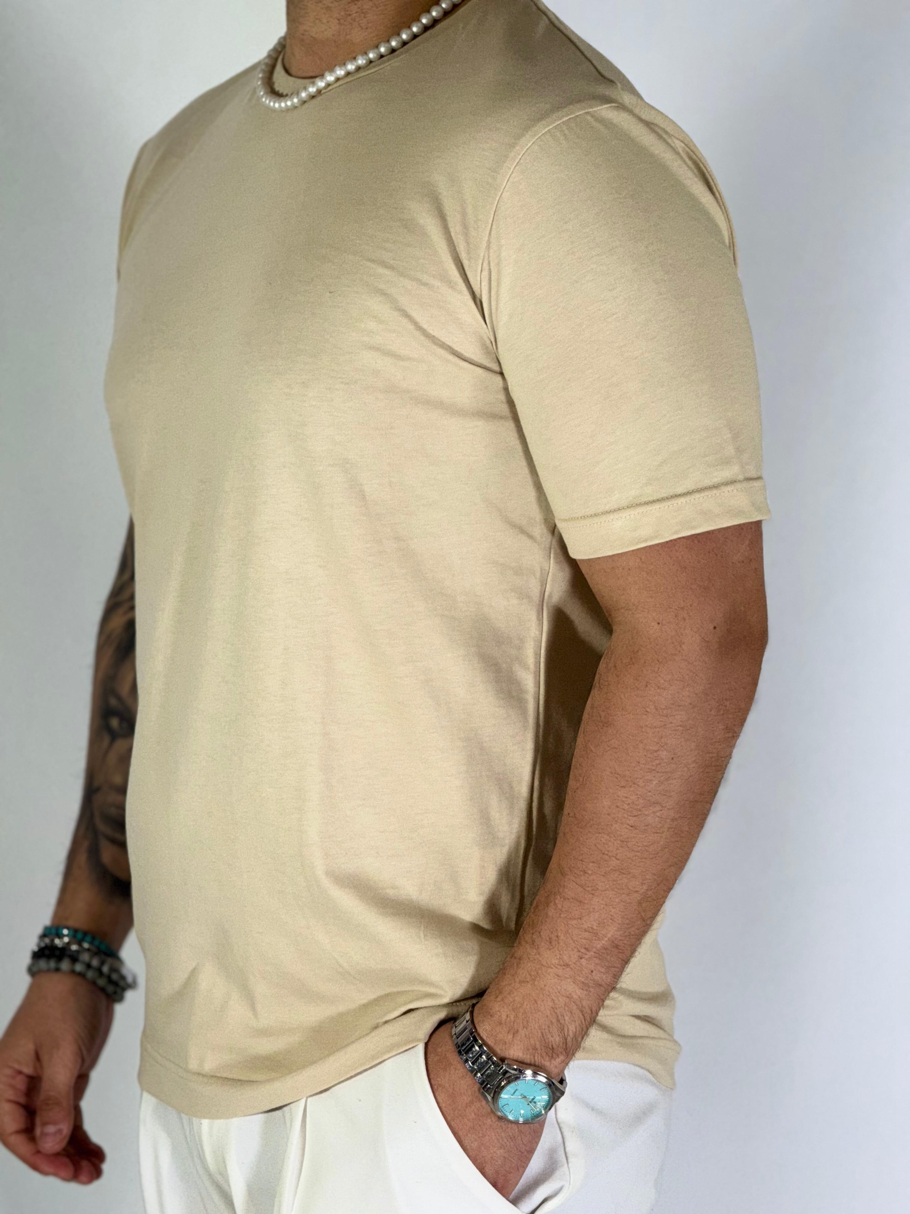 T-Shirt basic sabbia M19221