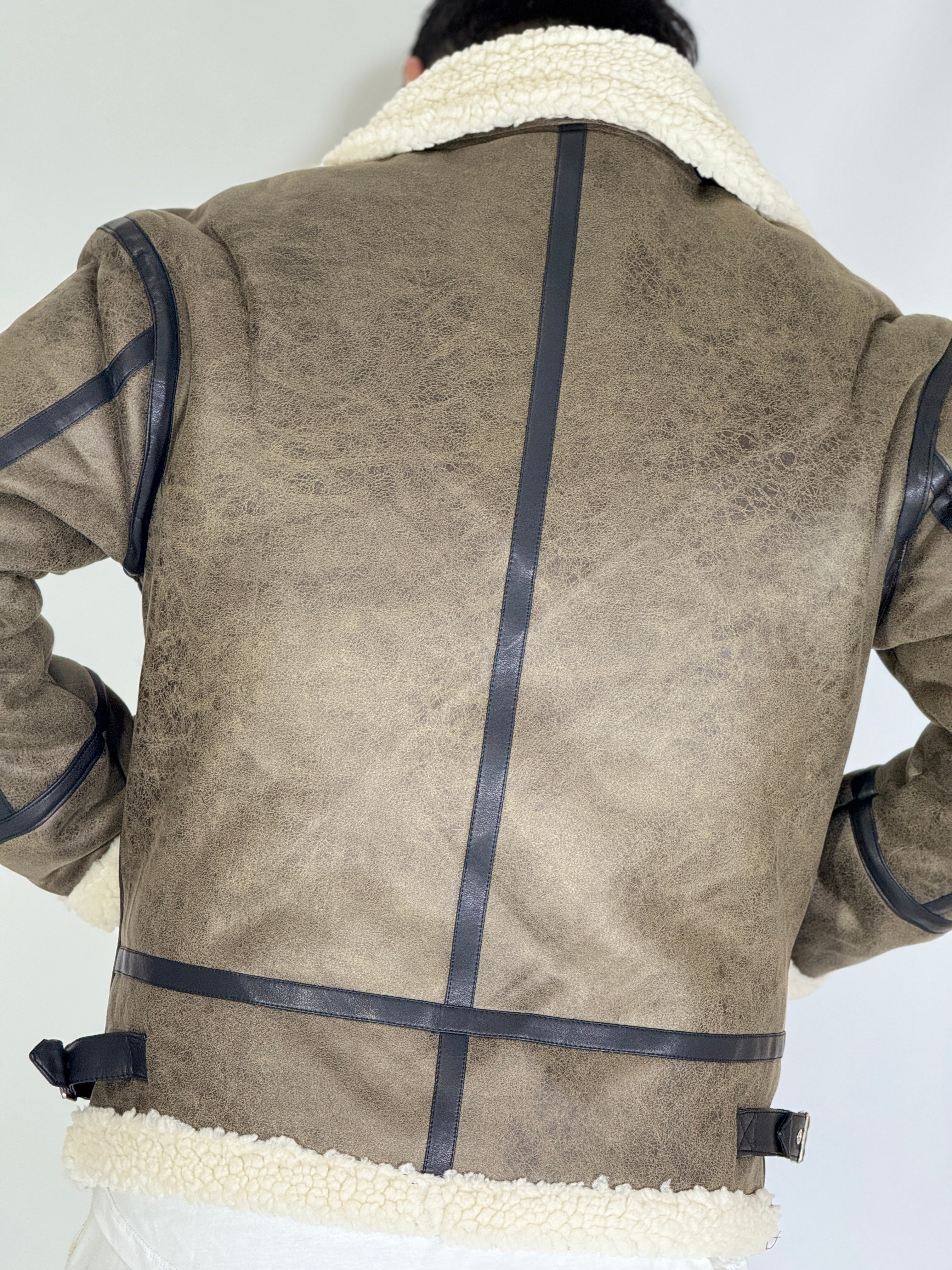 Eco montone fango ART885259