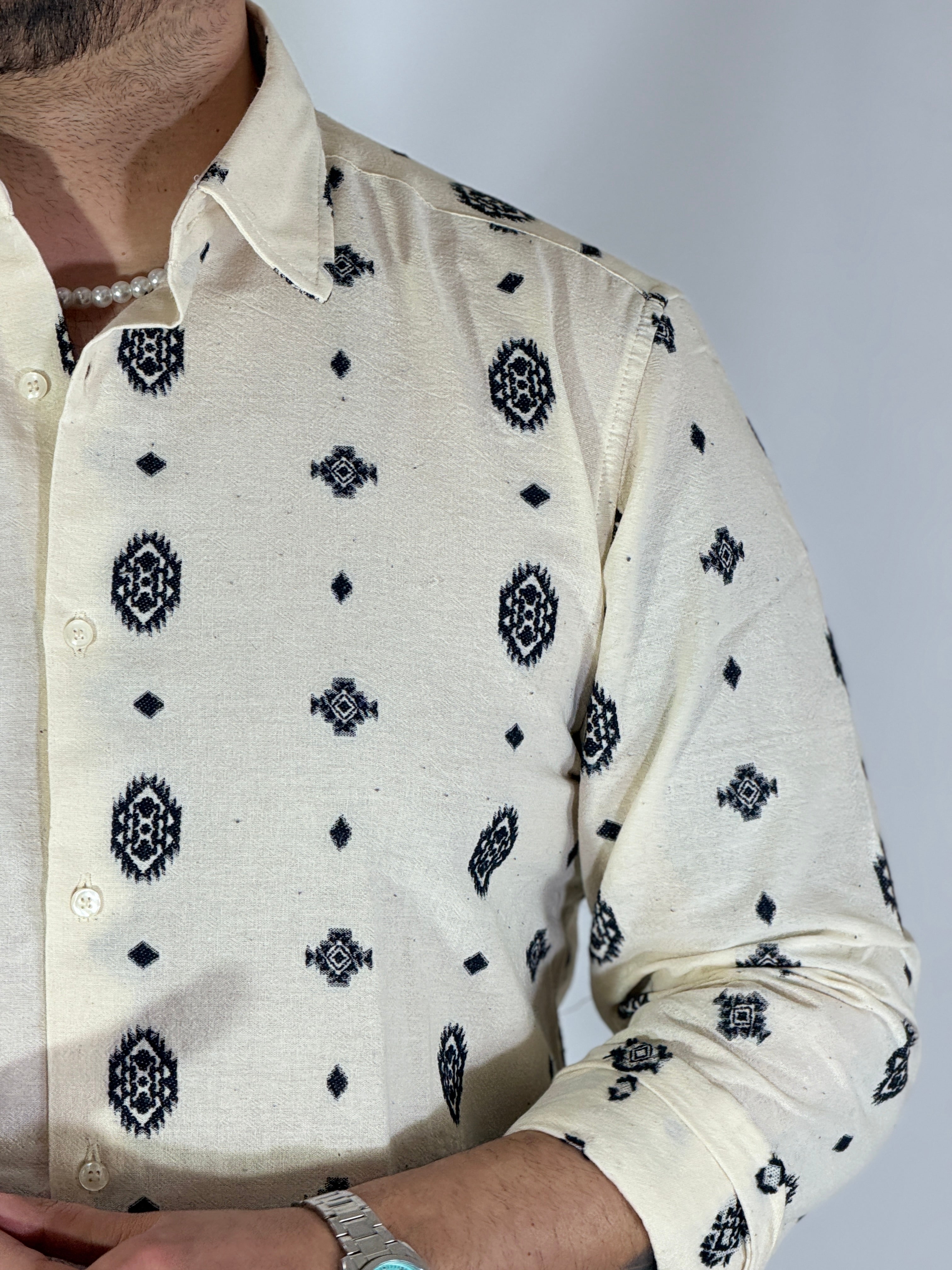 Camicia collo ricamata nera MYLIFE