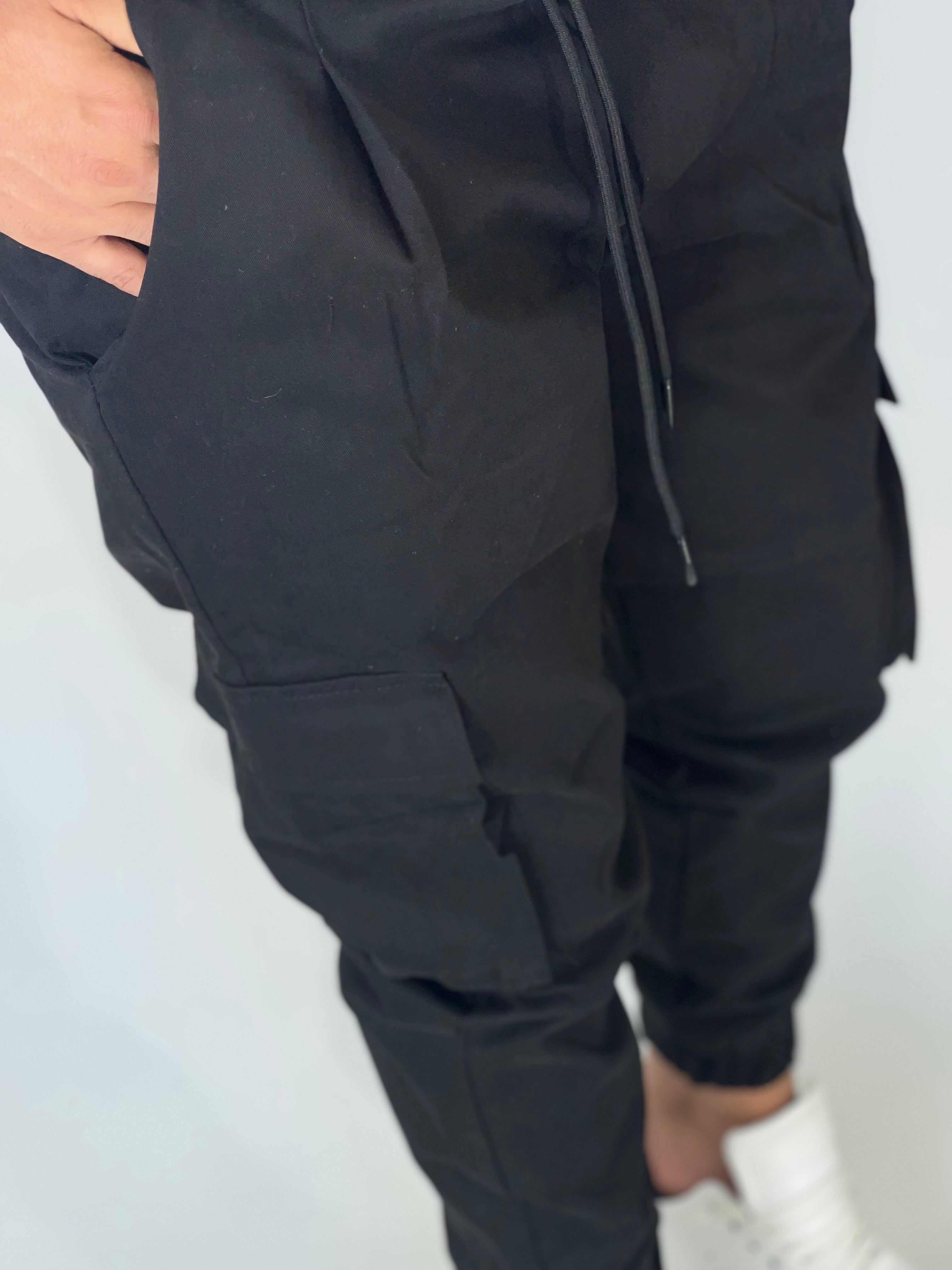 Pantalaccio cargo nero CUBI