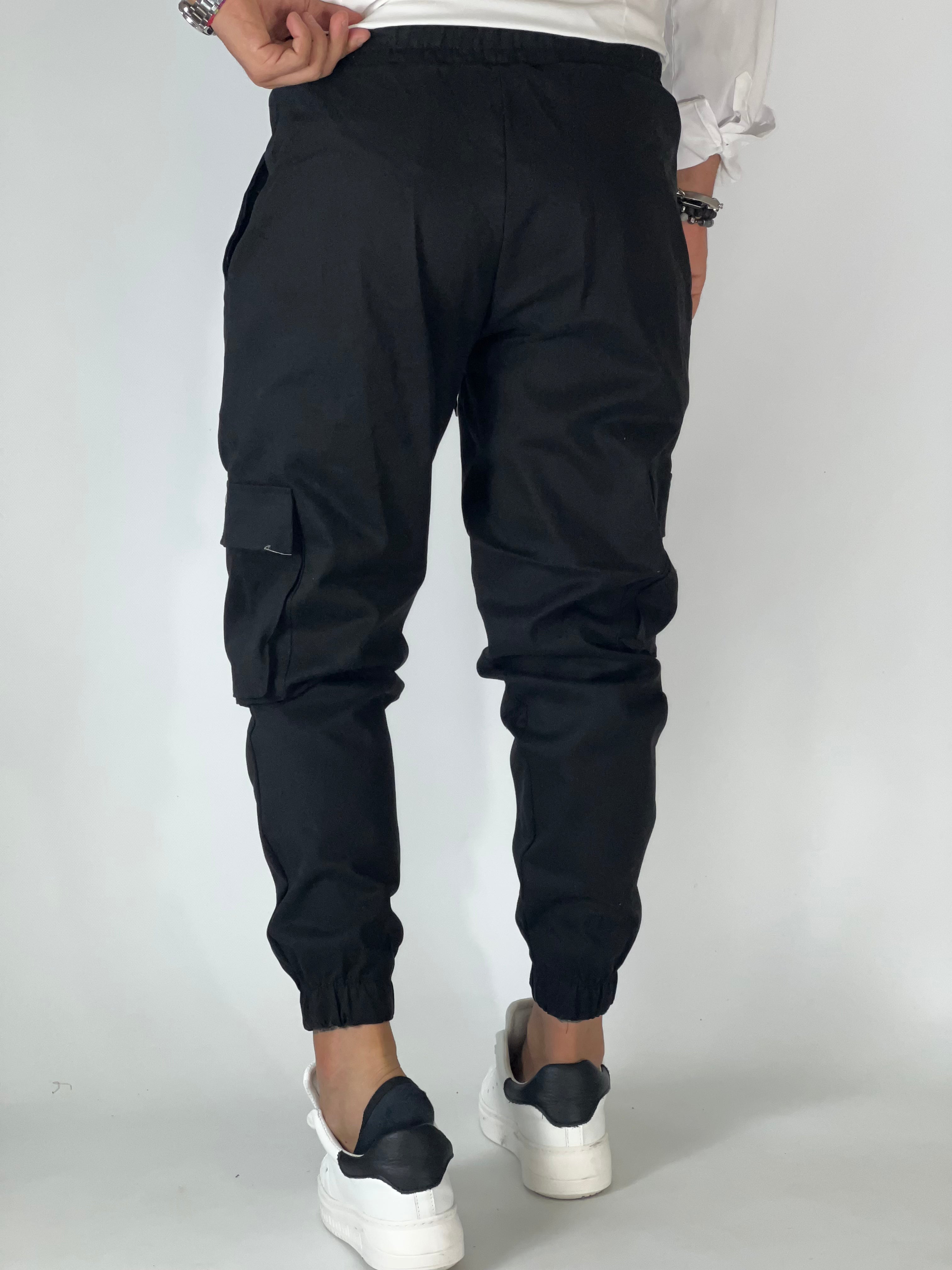 Pantalaccio cargo nero CUBI