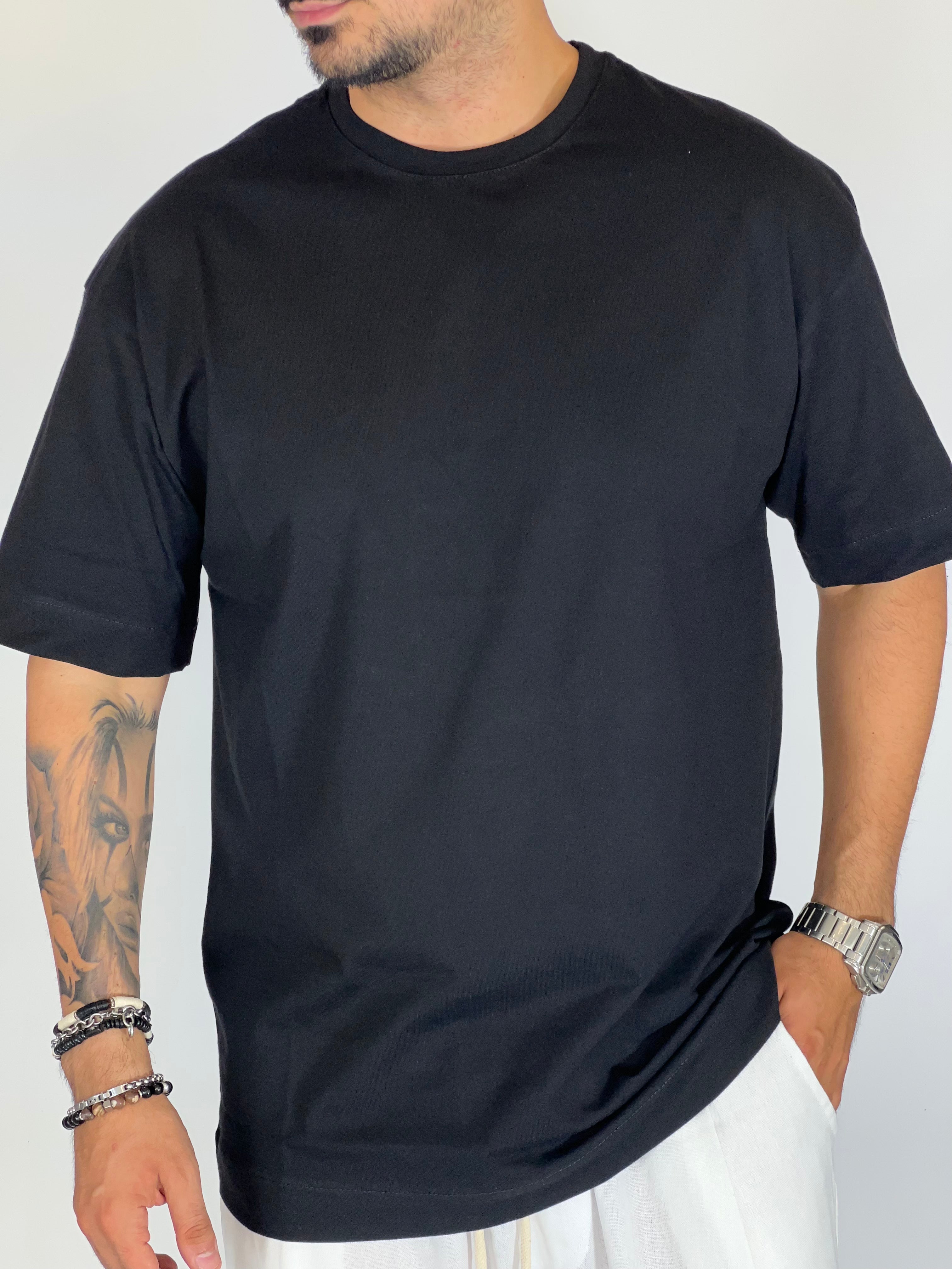 T-Shirt over basic nera DC80316
