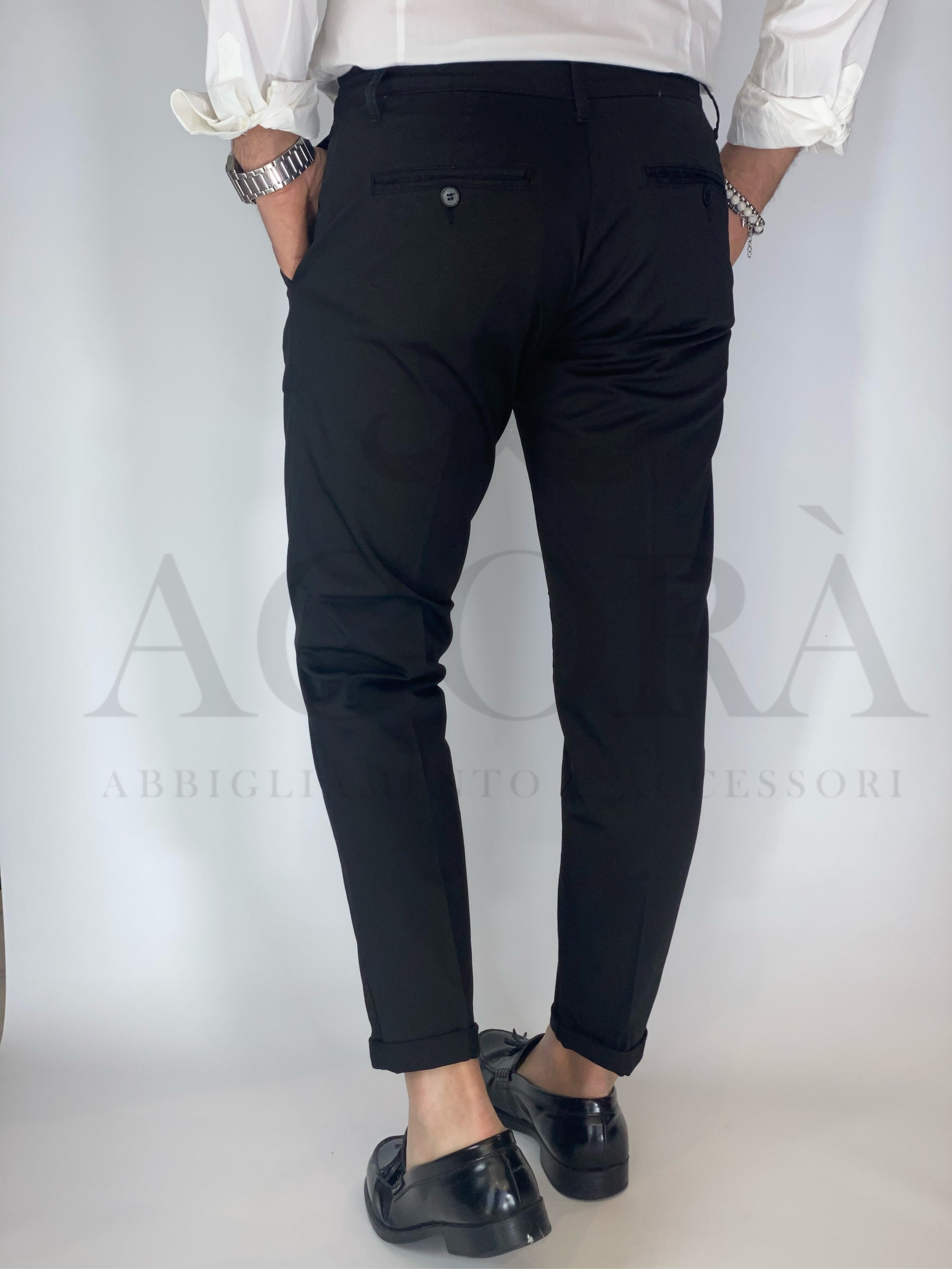 Pantalone slim capri fit nero LUGANO