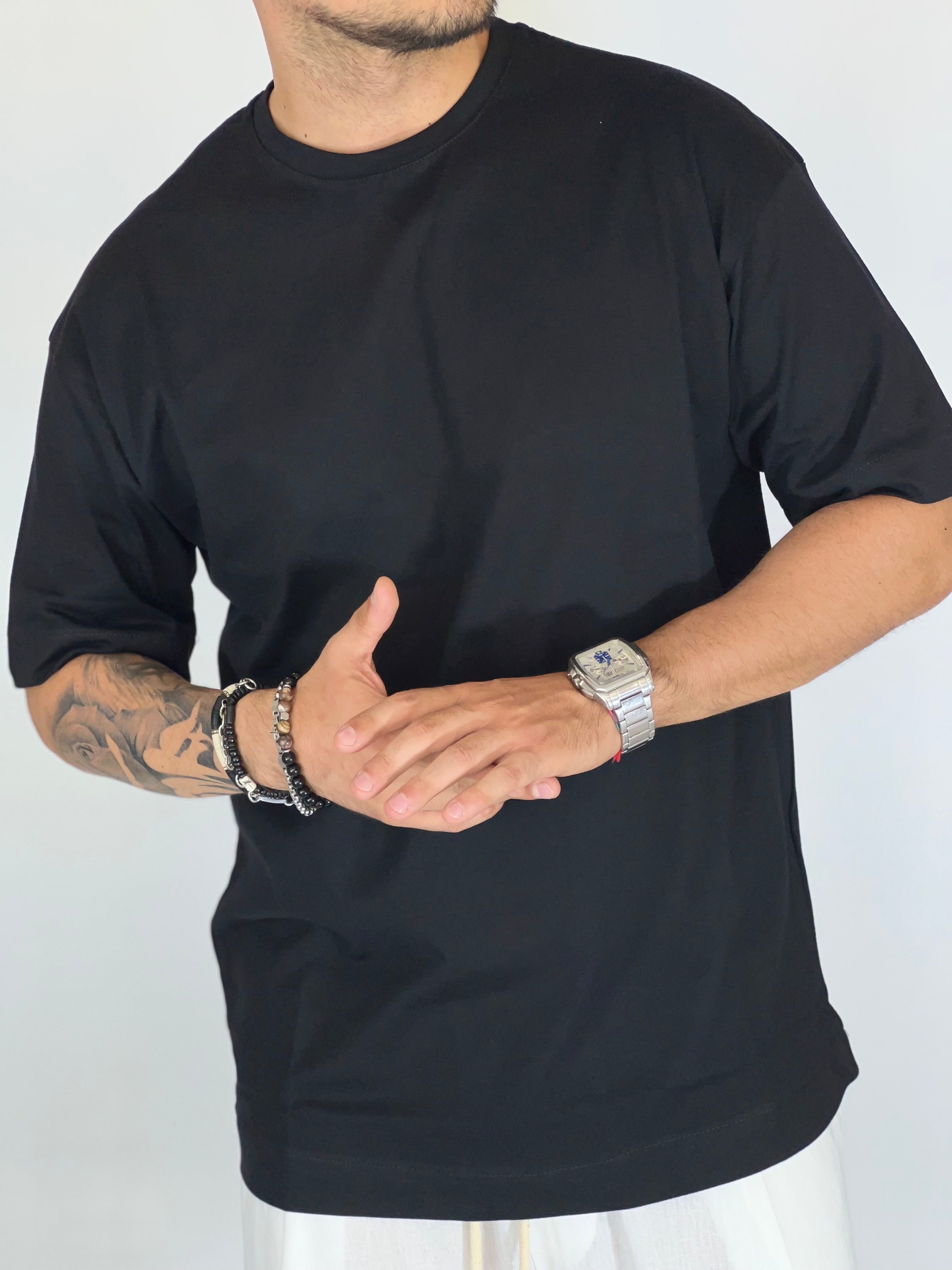 T-Shirt over basic nera DC80316