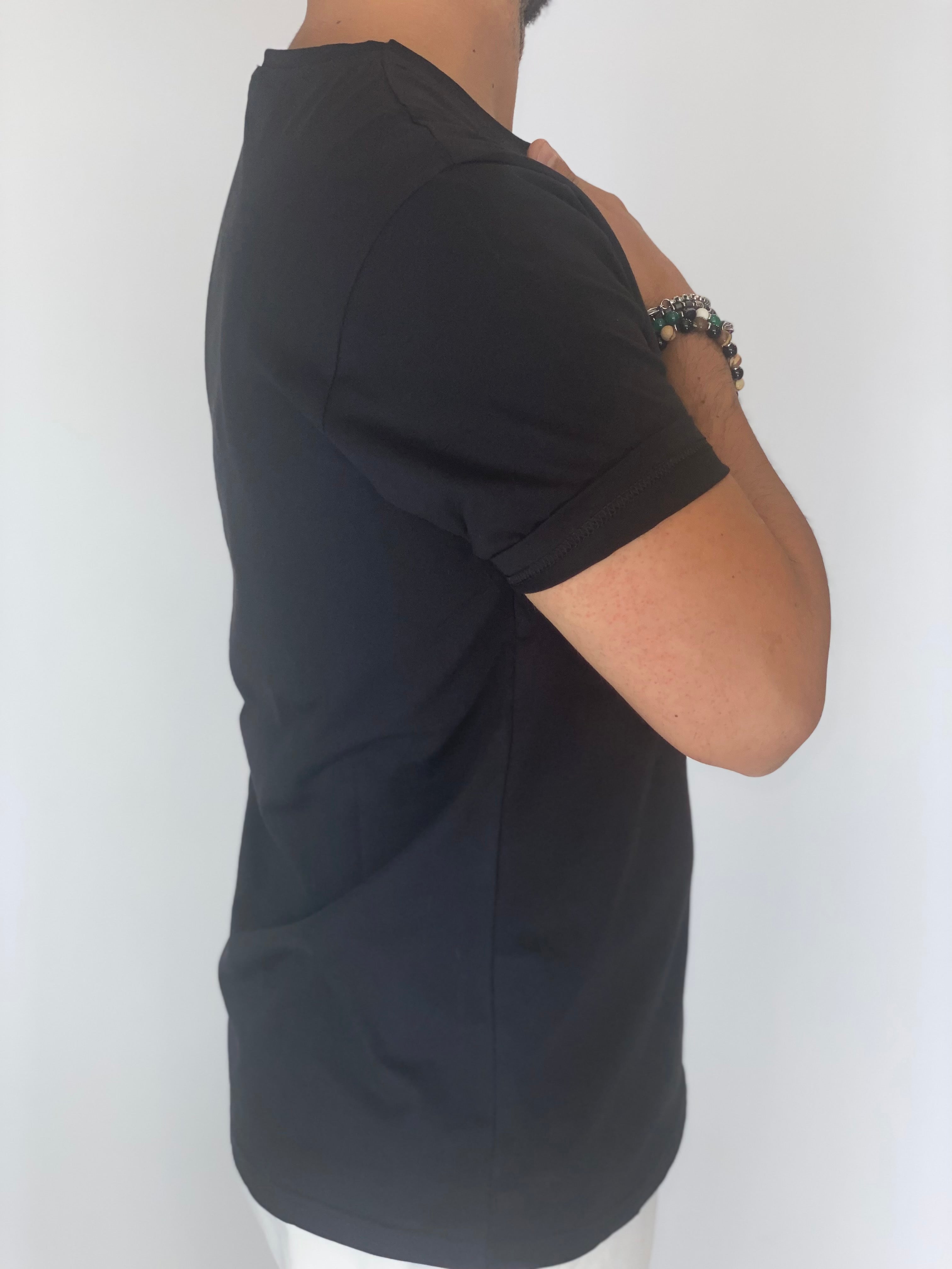 T-Shirt basic nera M19221 PE2