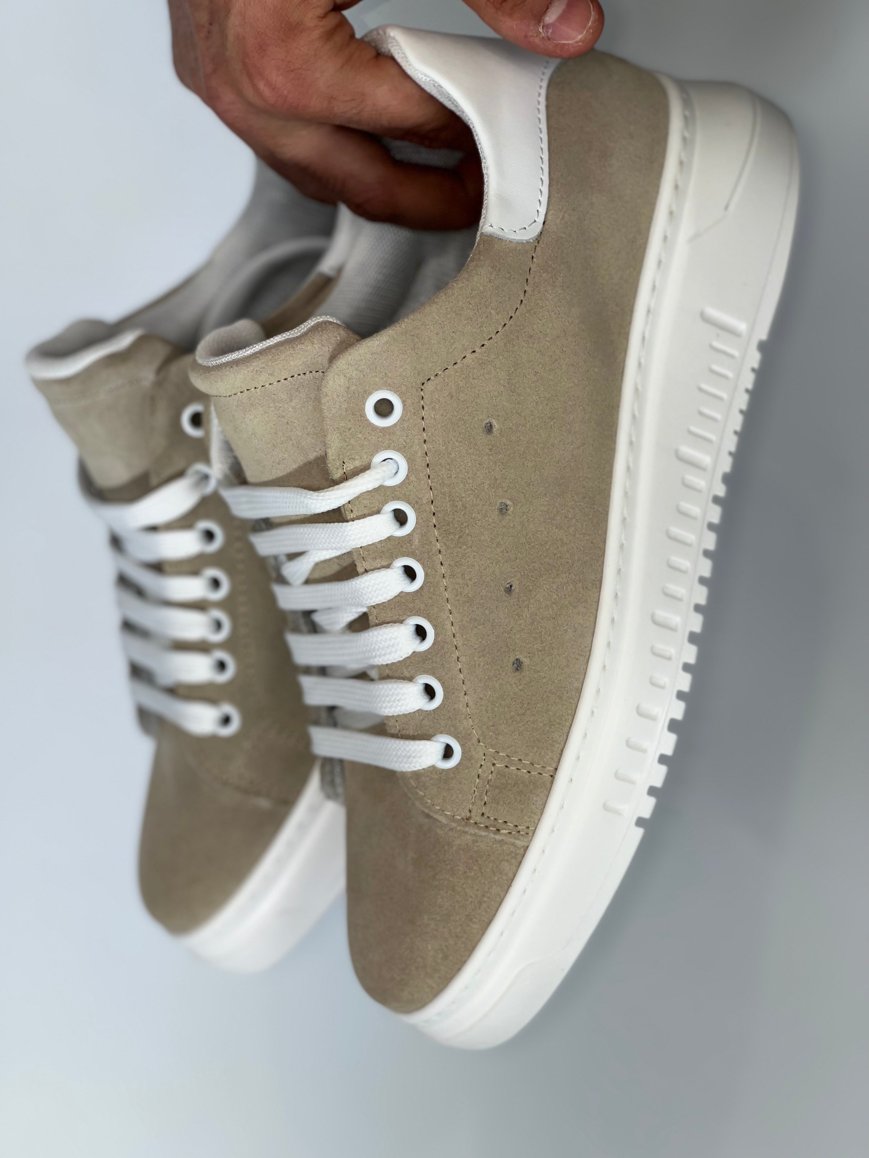 Scarpa somart camoscio beige AR52