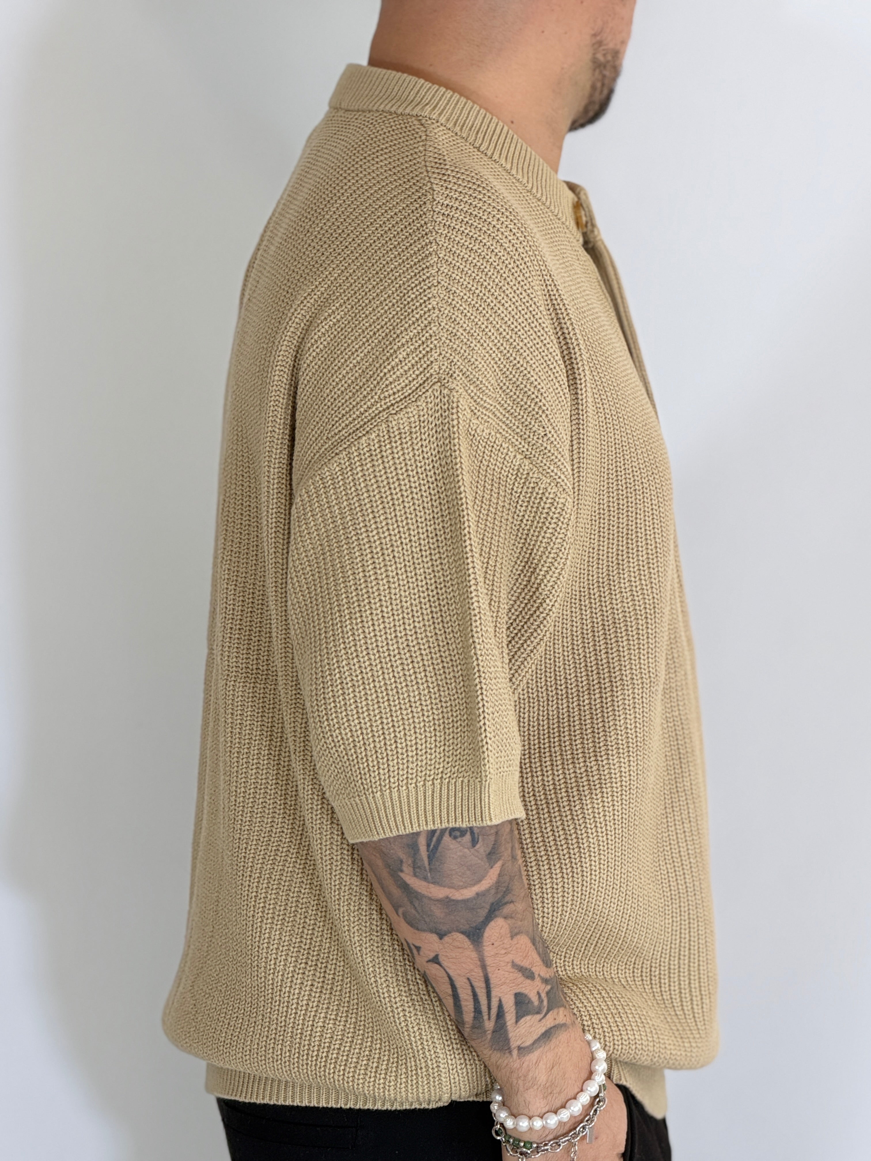 T-shirt serafino a costine beige VIP972A