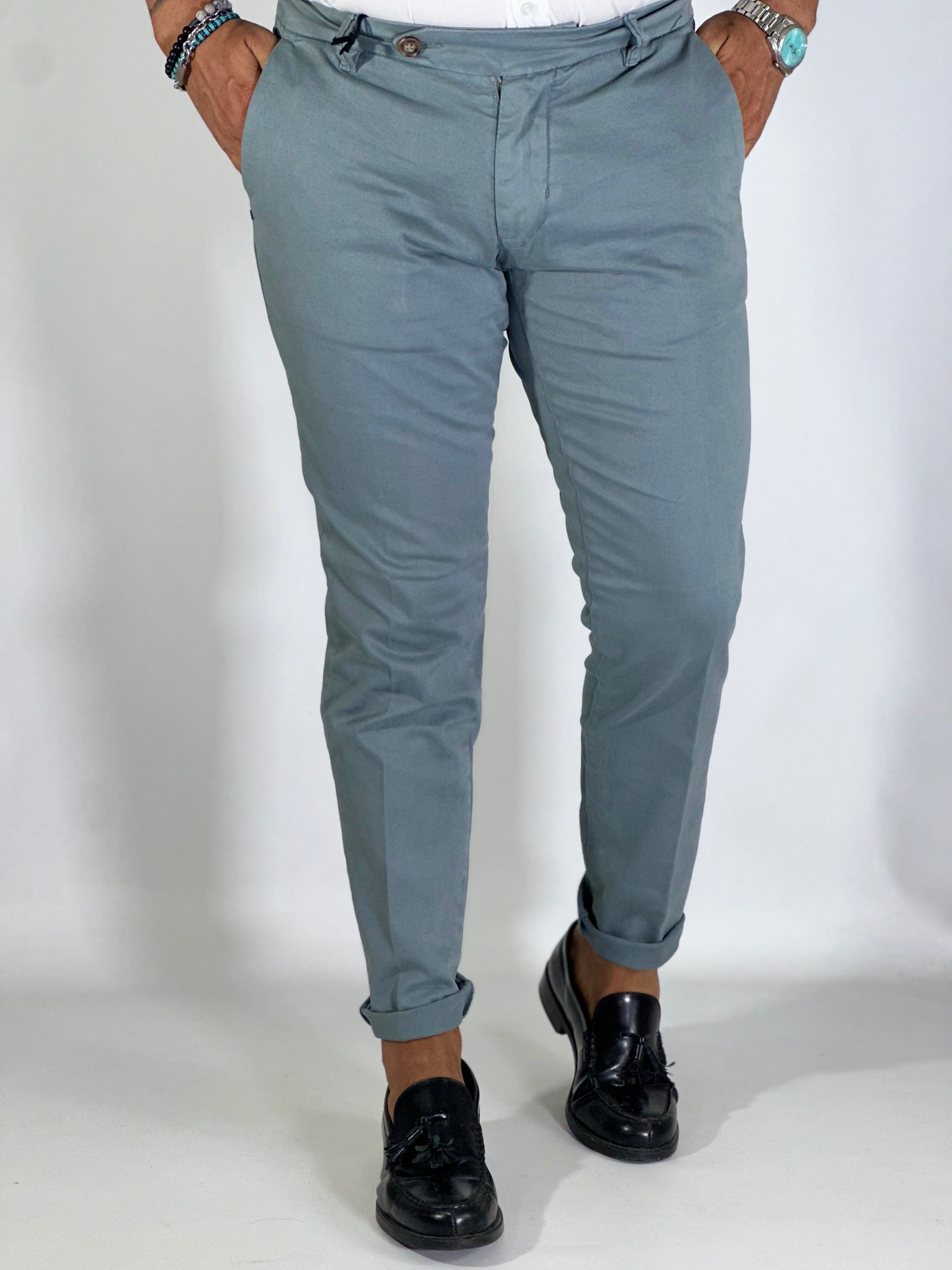 Pantalone slim capri fit grigio medio GPE400