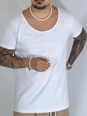 T-shirt scollata bianca UM579