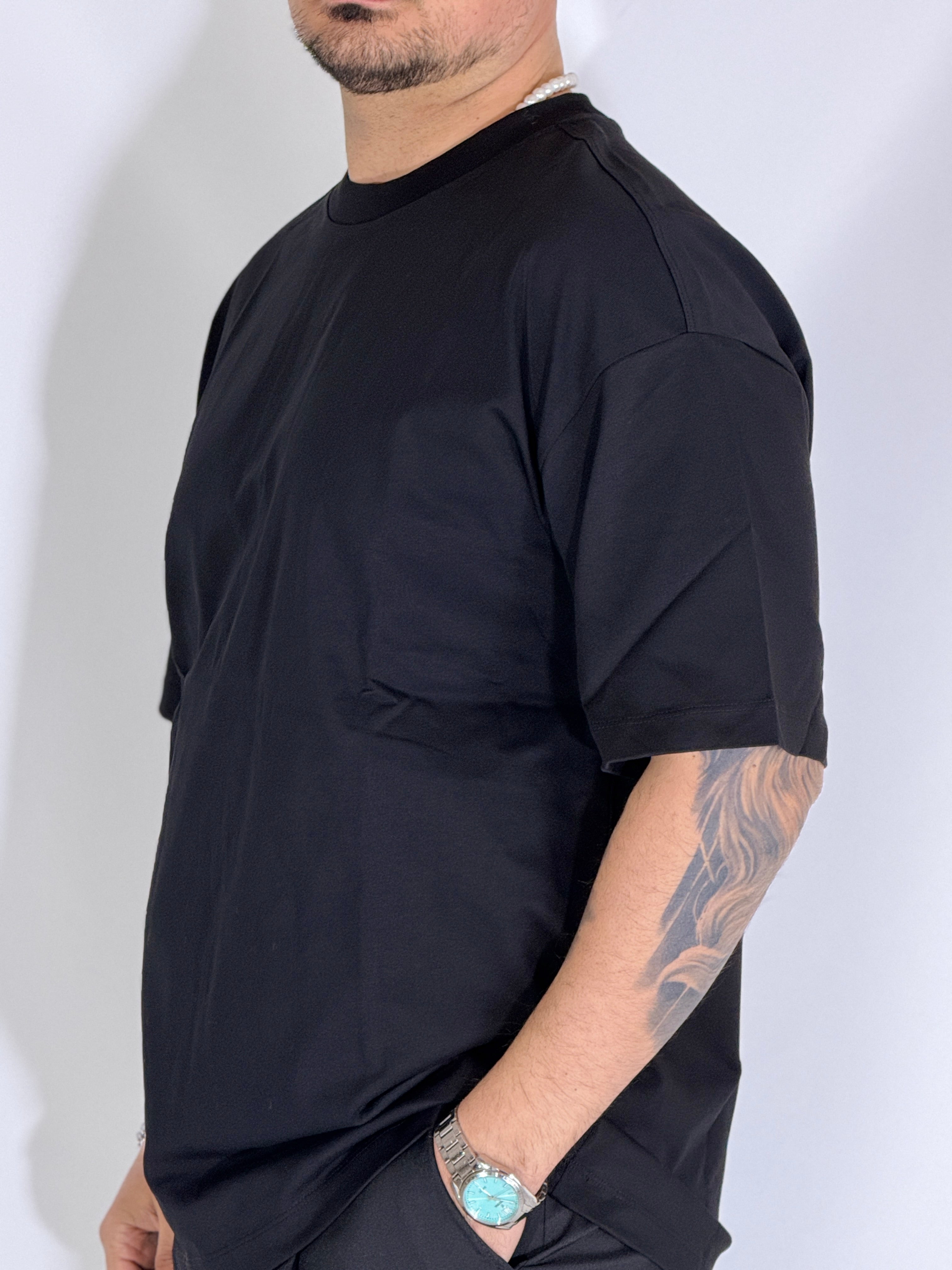 T-Shirt over basic black L814901