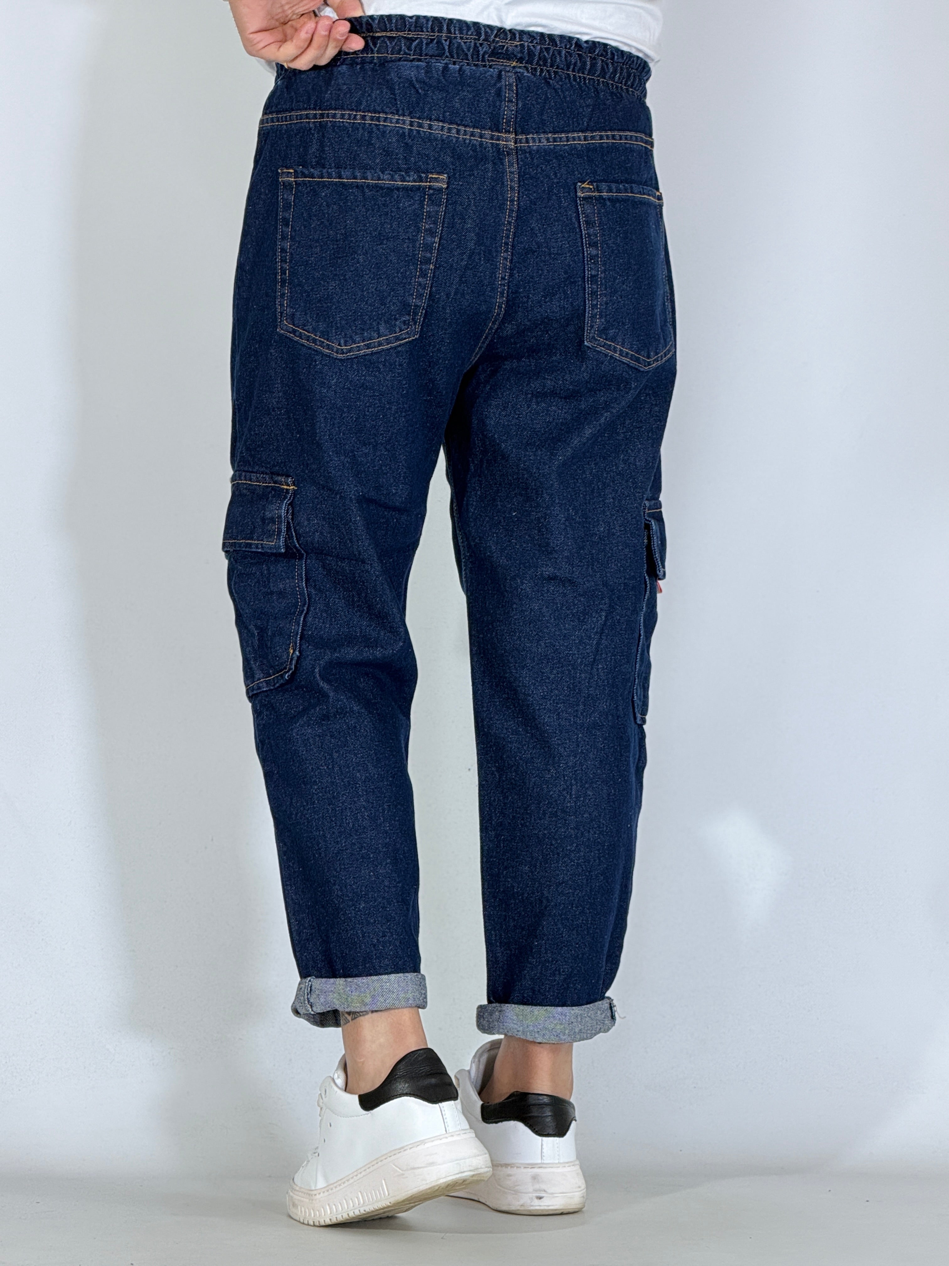 Pantalaccio jeans scuro con tasconi DOHA