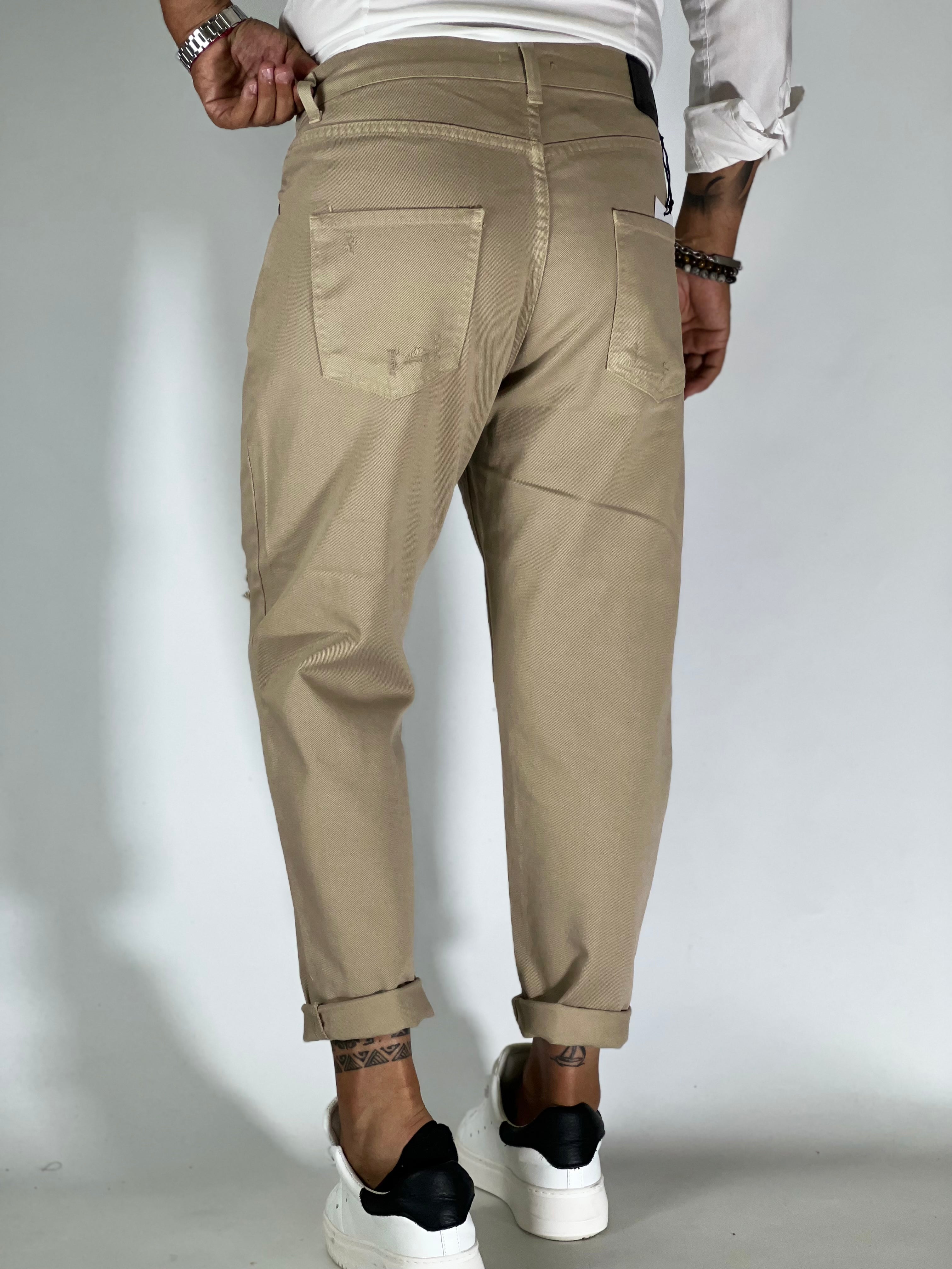 Pantalone loose fit beige GV61
