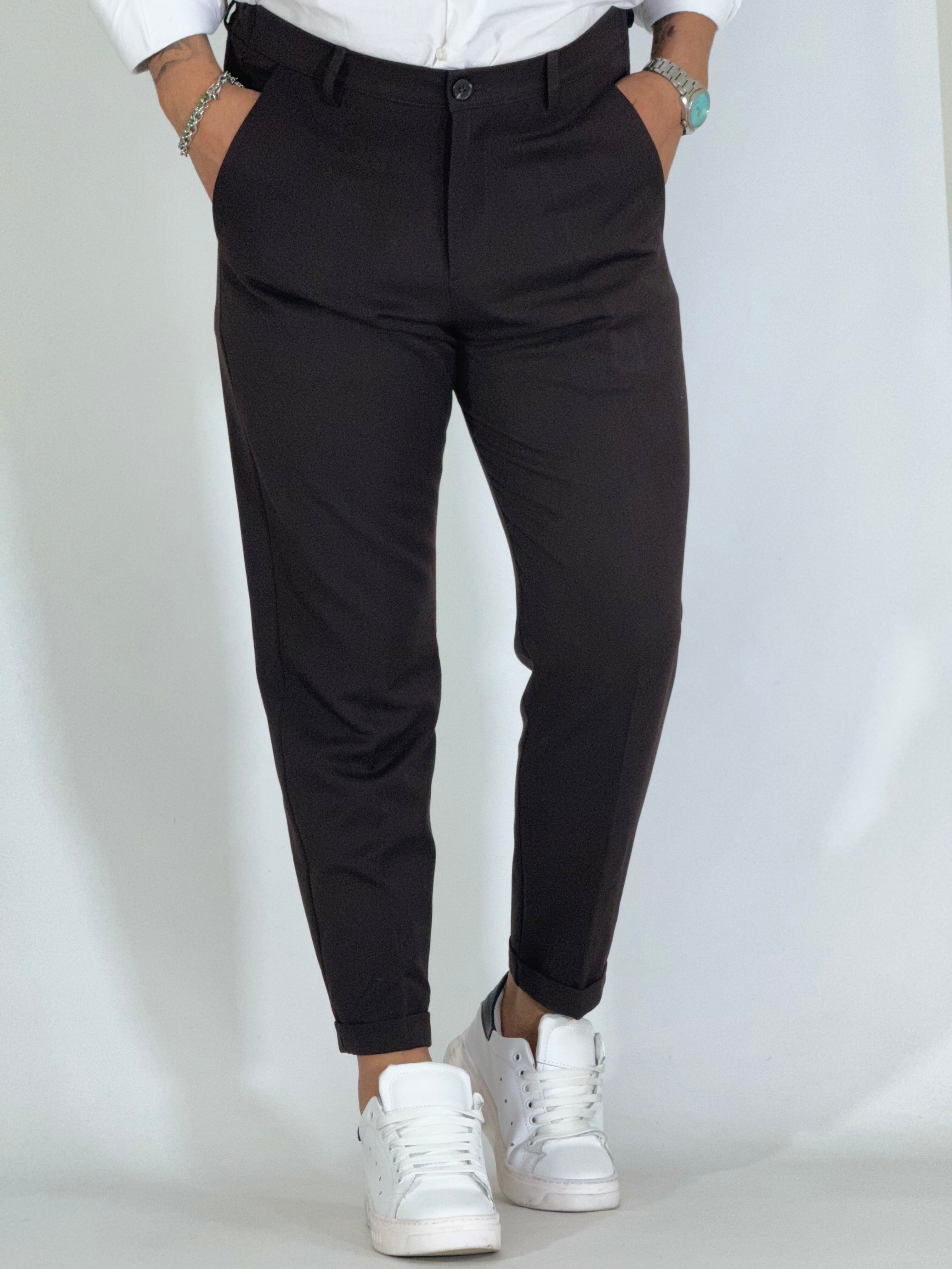Pantalone elegante marrone UM486
