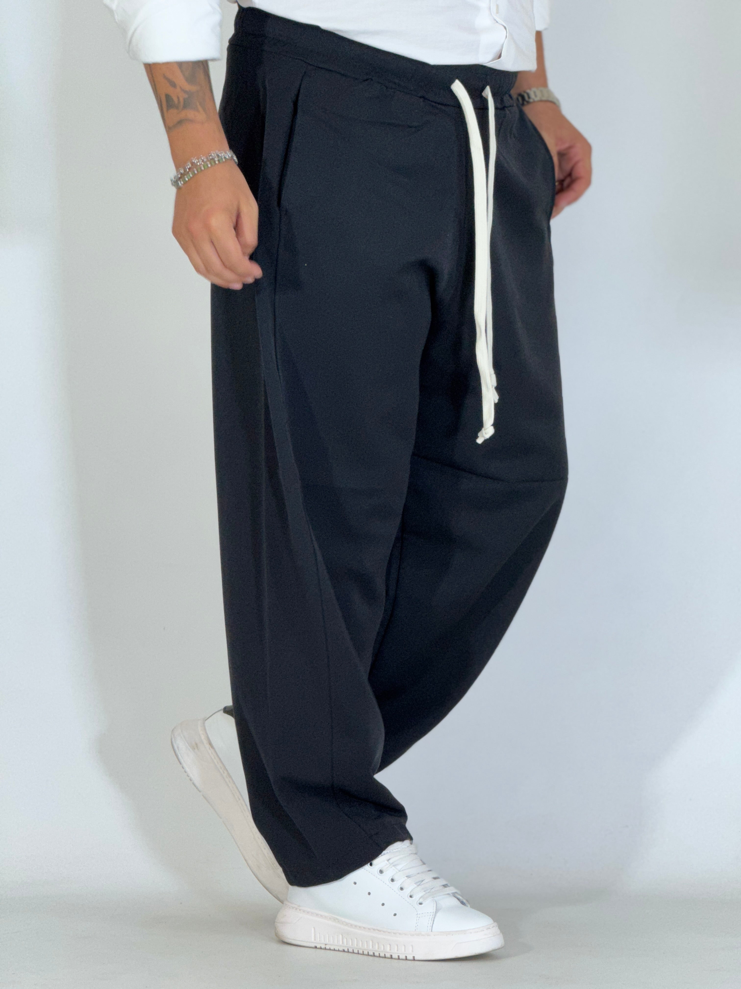 Pantalaccio palazzo nero AD202501