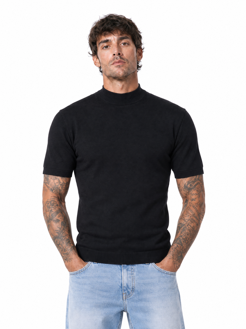 T-shirt lupetto nera W86037