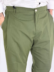 Nomad · Pantalone carrot con pince verde