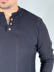 Maglia serafino 3 bottoni nera A446