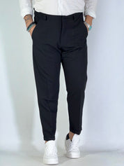 Pantalone nero UM848 bottone a scomparsa