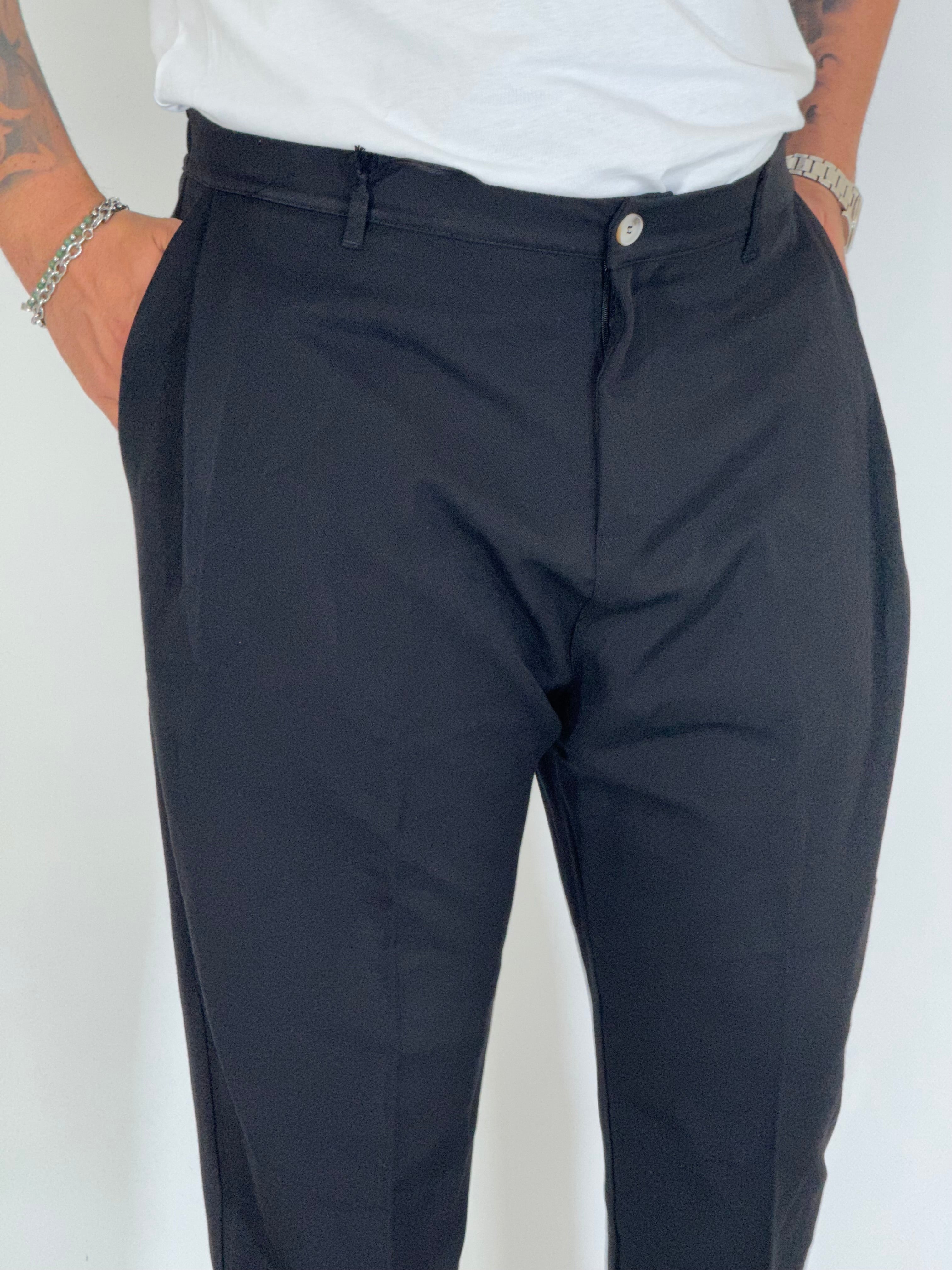 Nomad · Pantalone carrot con pince nero