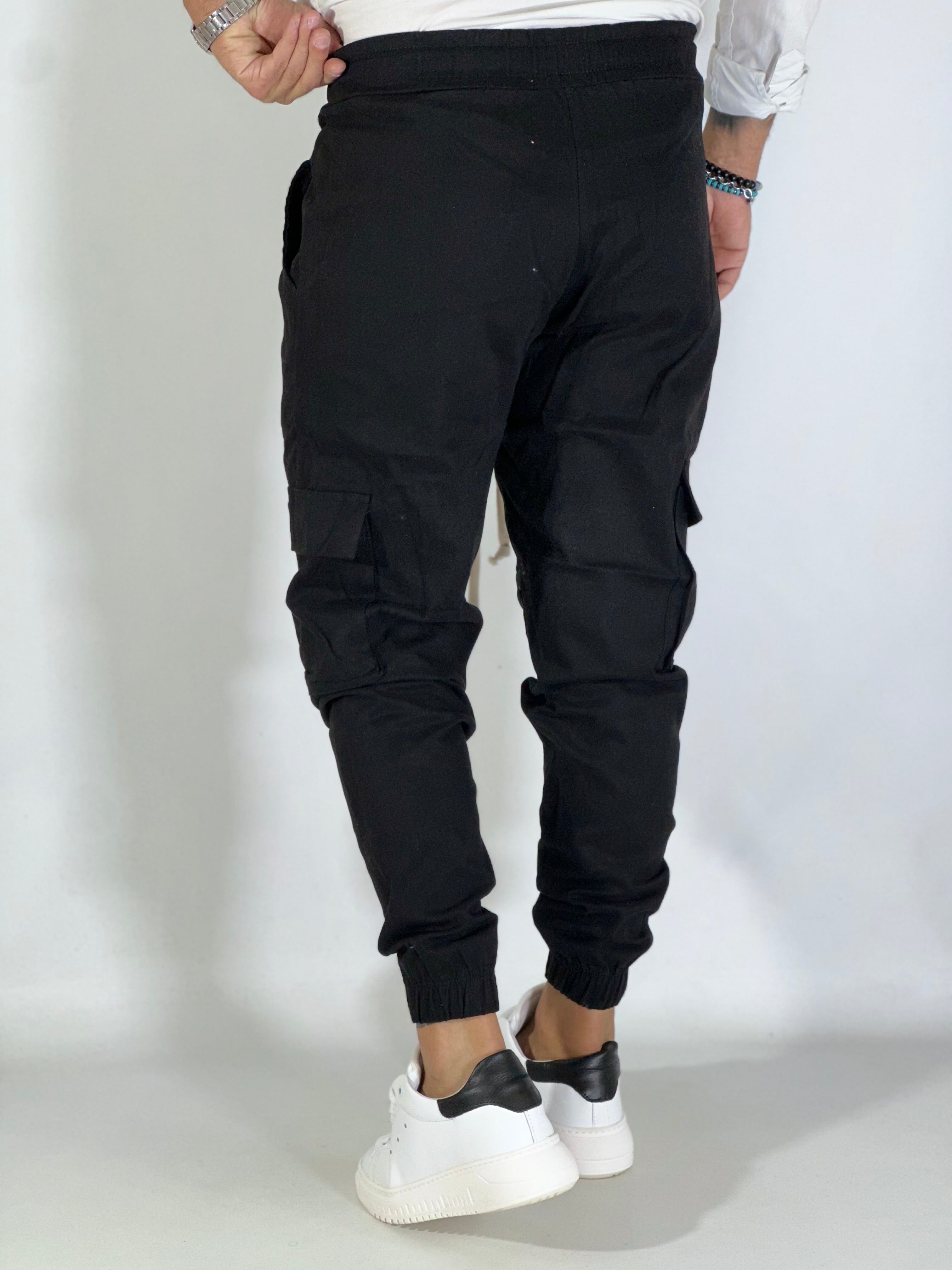 Pantalaccio cargo nero AG30/CUBI