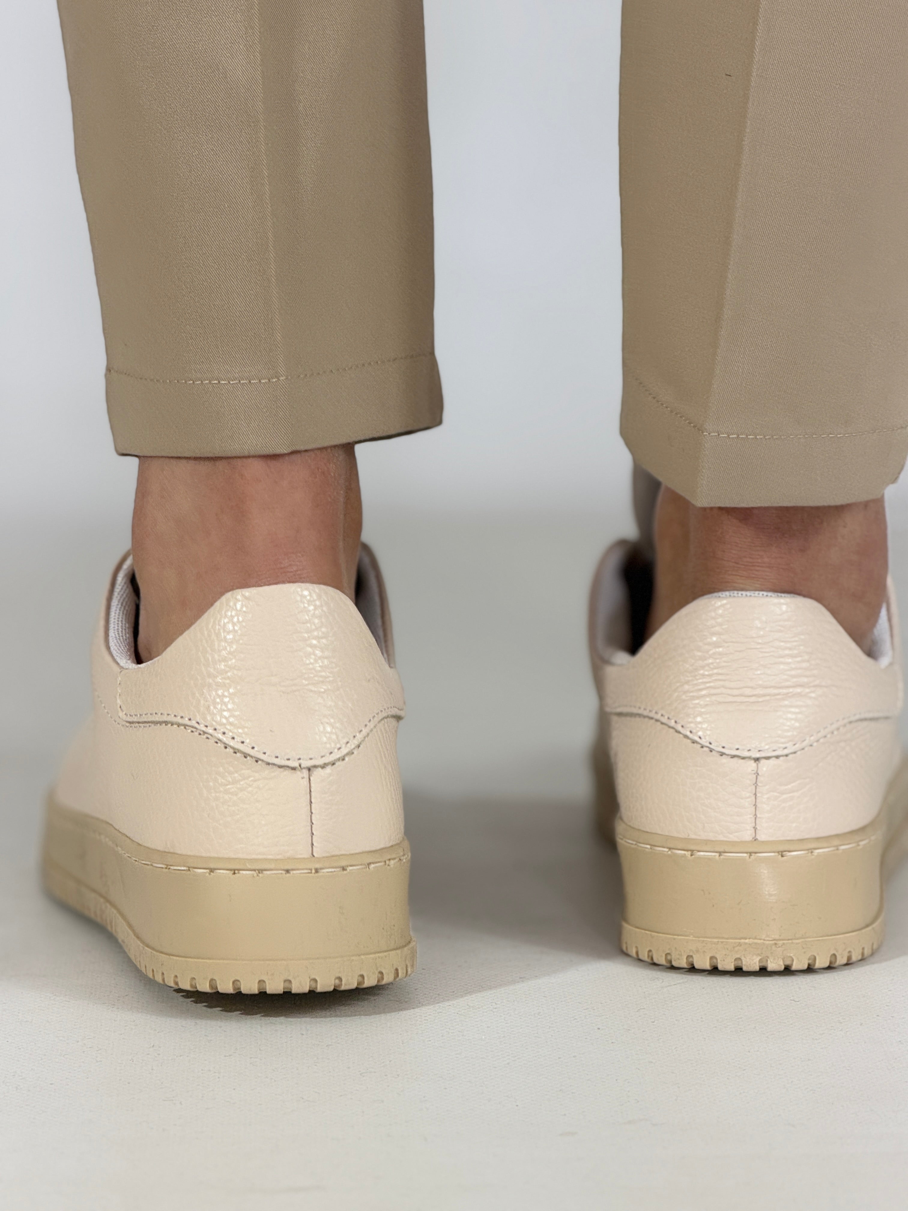Scarpa bottolata beige AR52