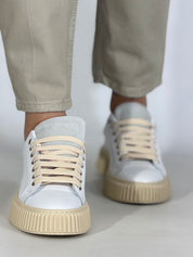 Scarpa bianca/ghiaccio IB51