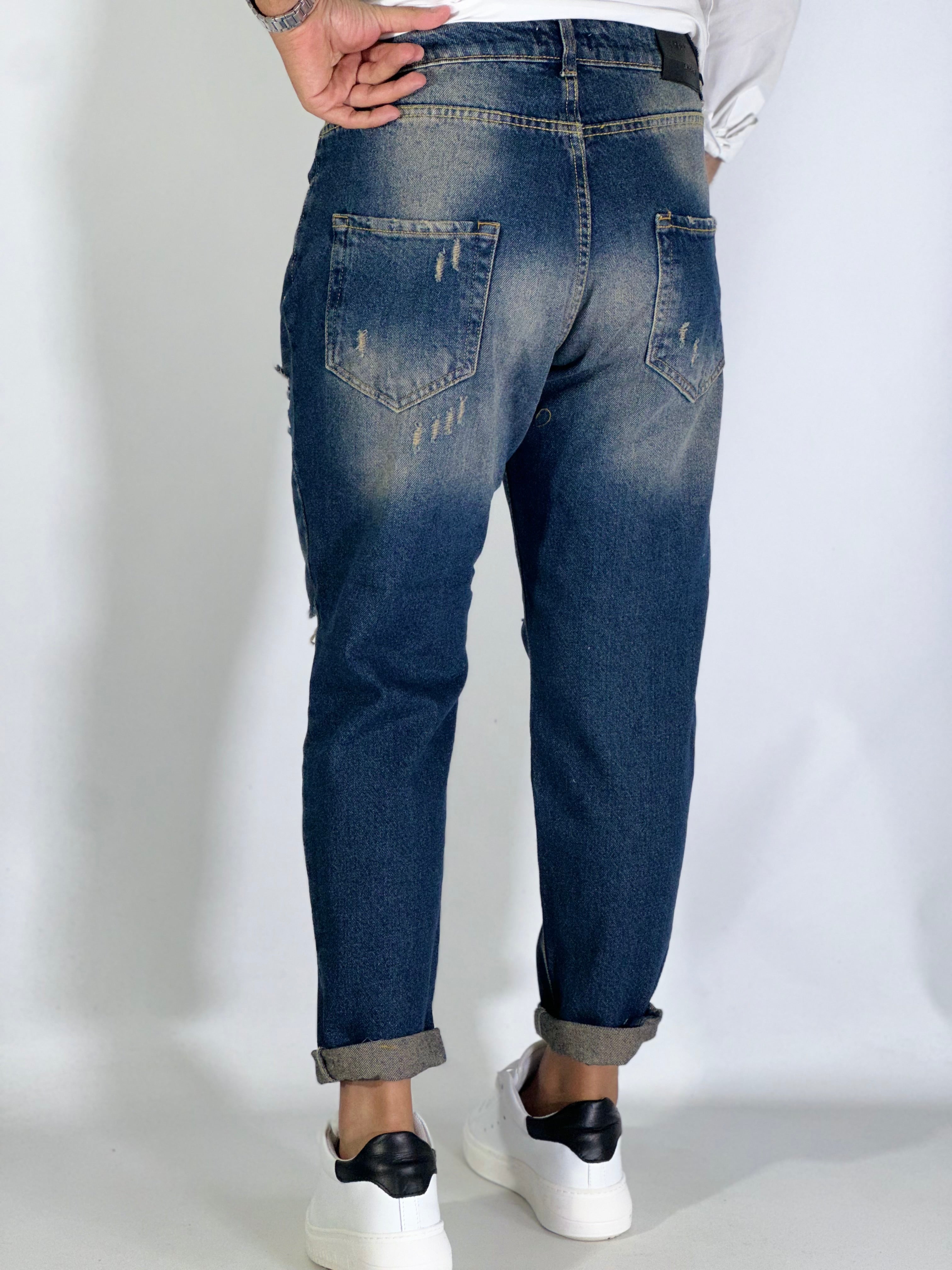 Jeans loose fit sabbiato GV106