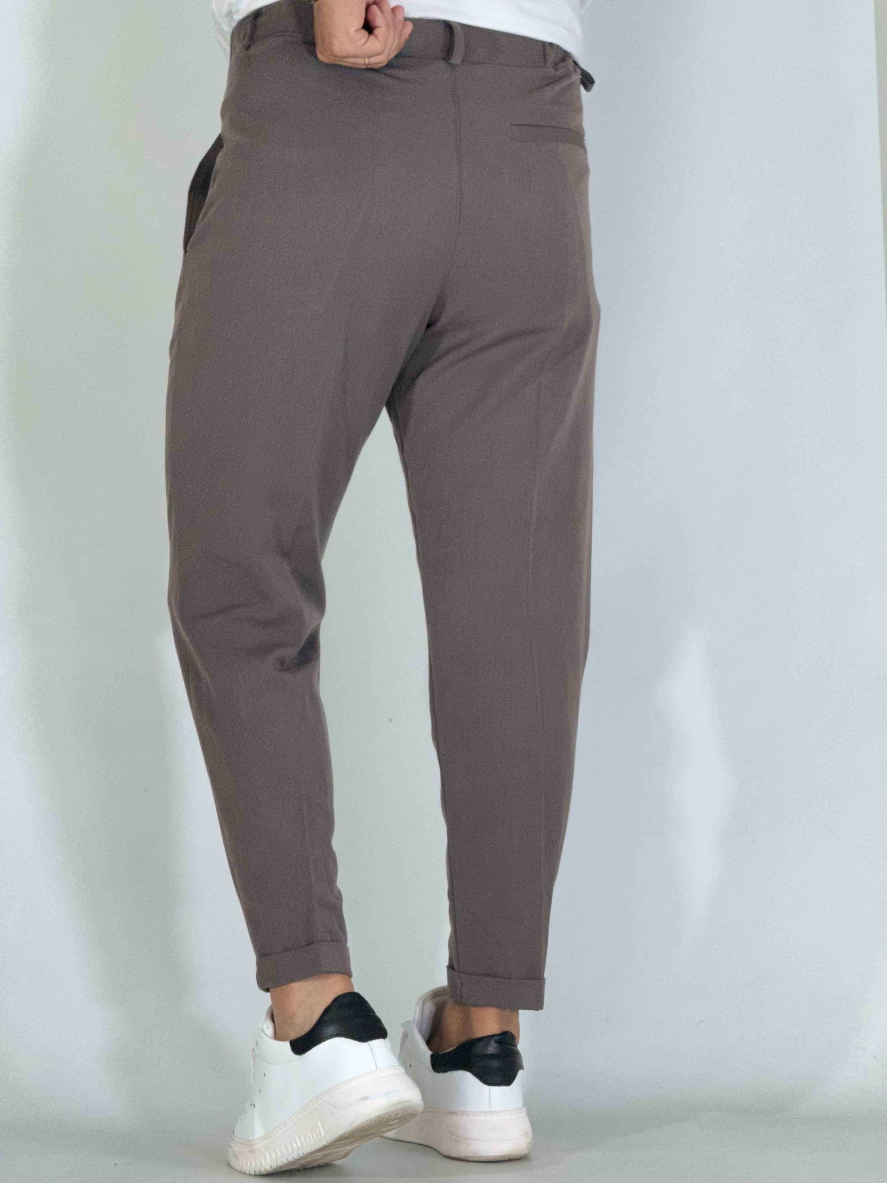 Pantalone elegante fango UM486