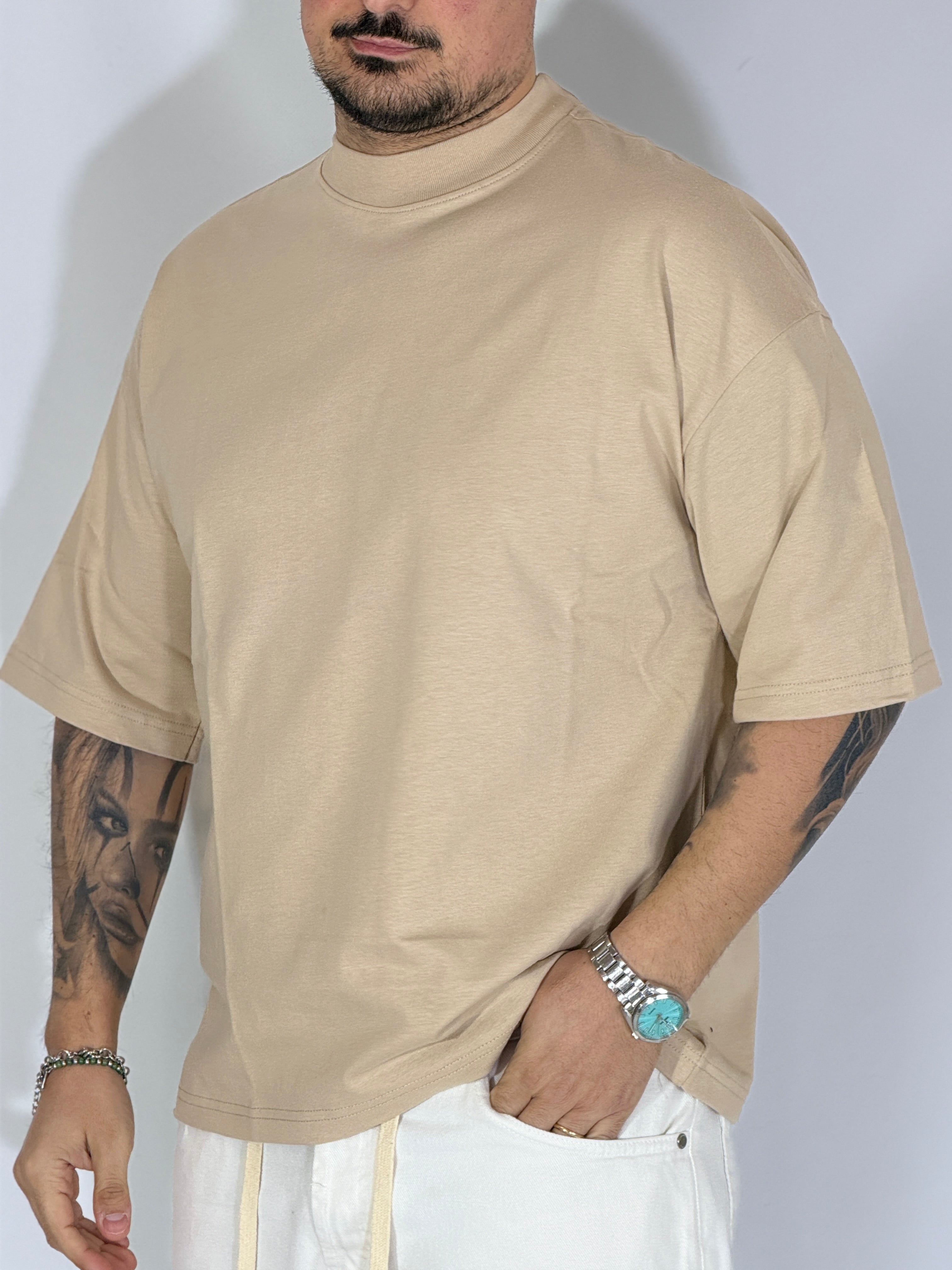 Louvre · t-shirt cropped avorio