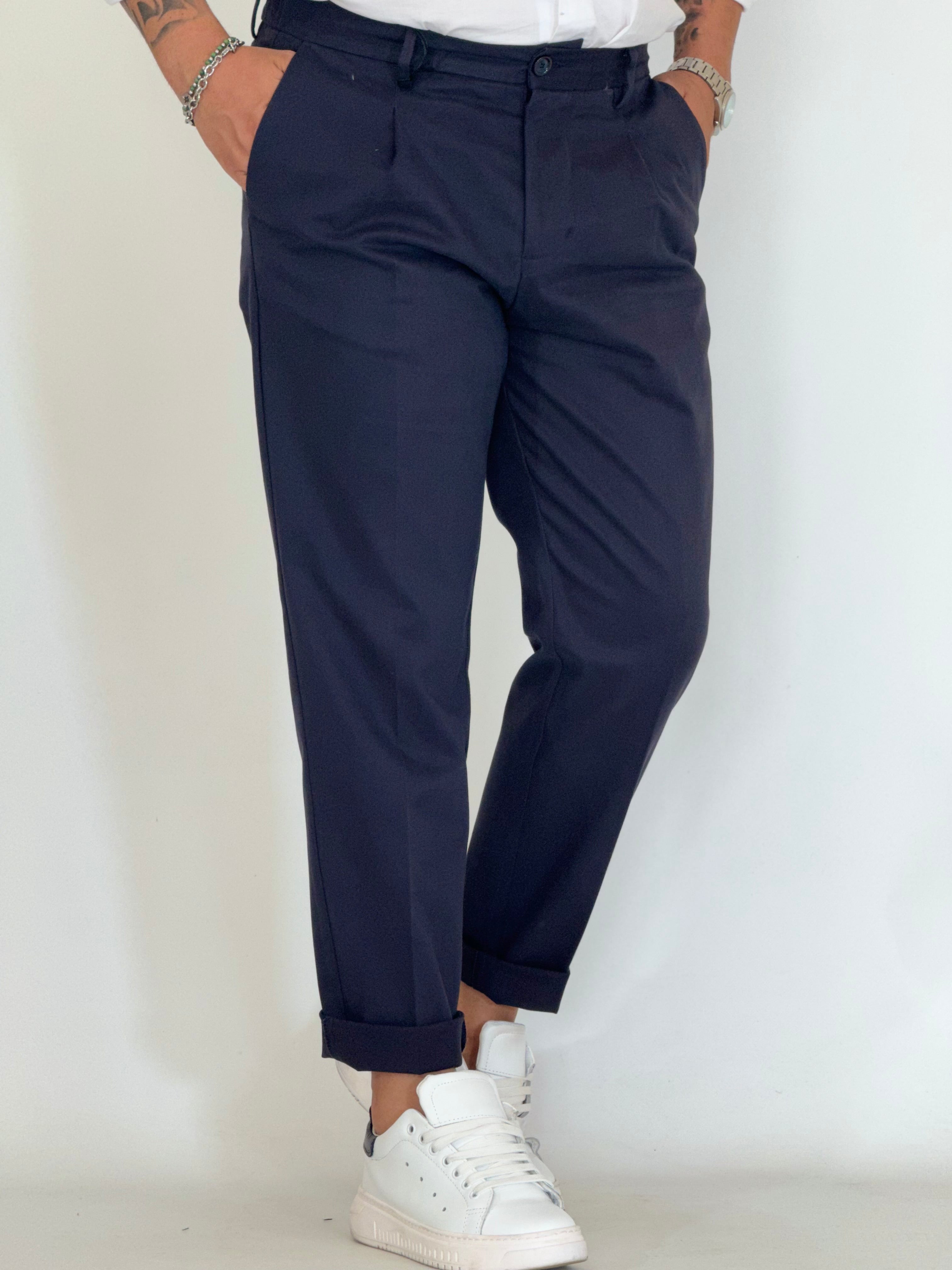 Pantalone slim tapared blu P26