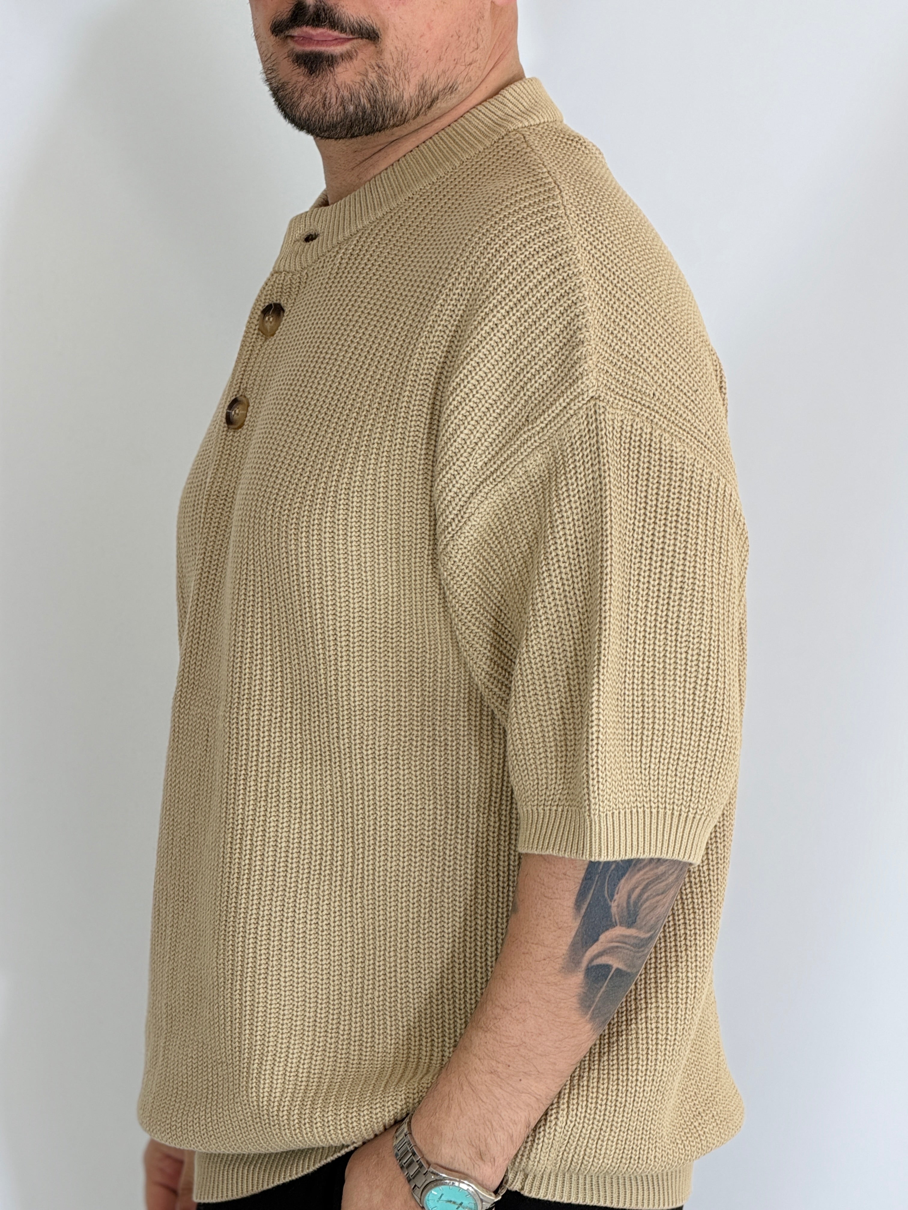 T-shirt serafino a costine beige VIP972A