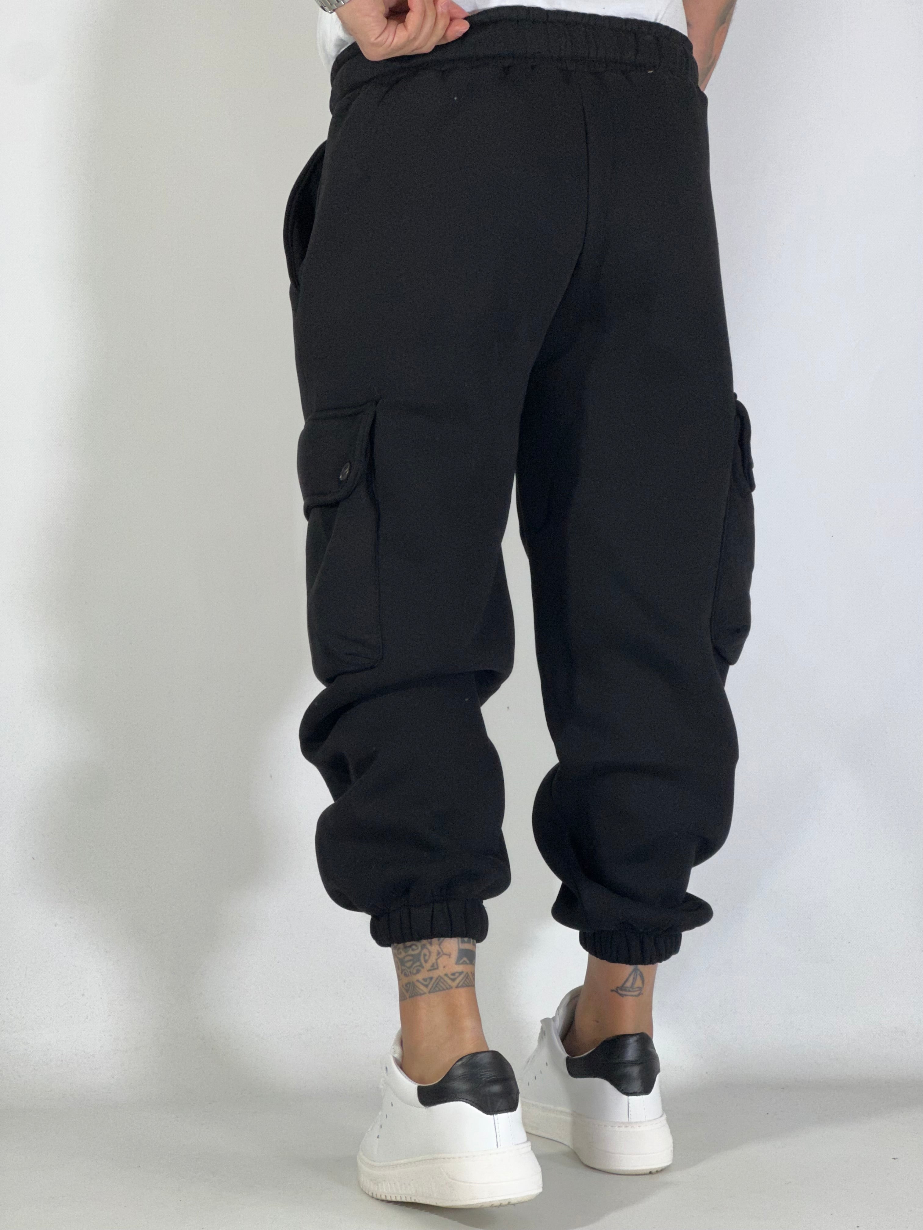 Pantalone tuta over felpato nero cargo DC2034PC