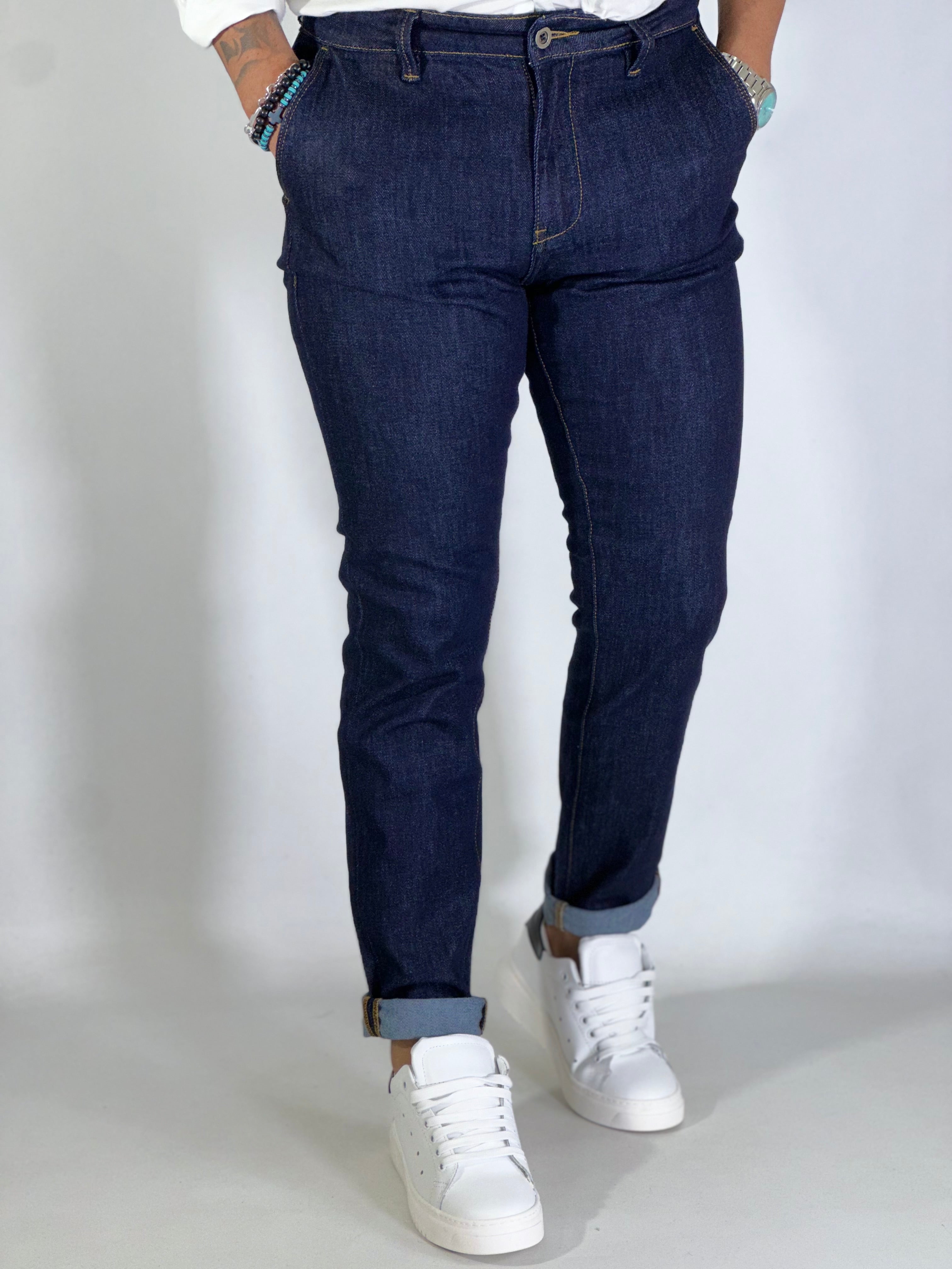 Jeans slim fit scuro MP400 WASH W000