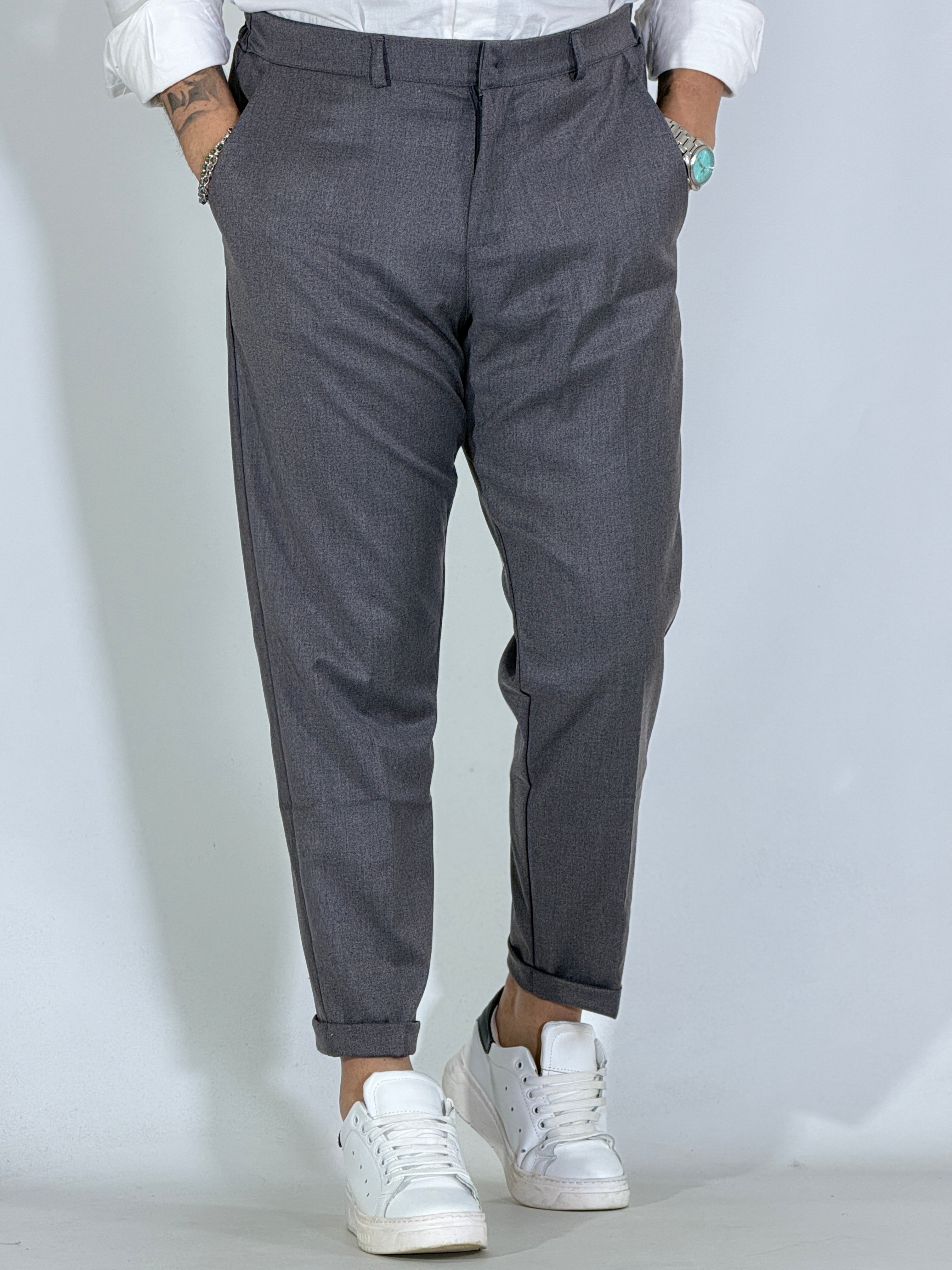 Pantalone grigio UM848 bottone a scomparsa