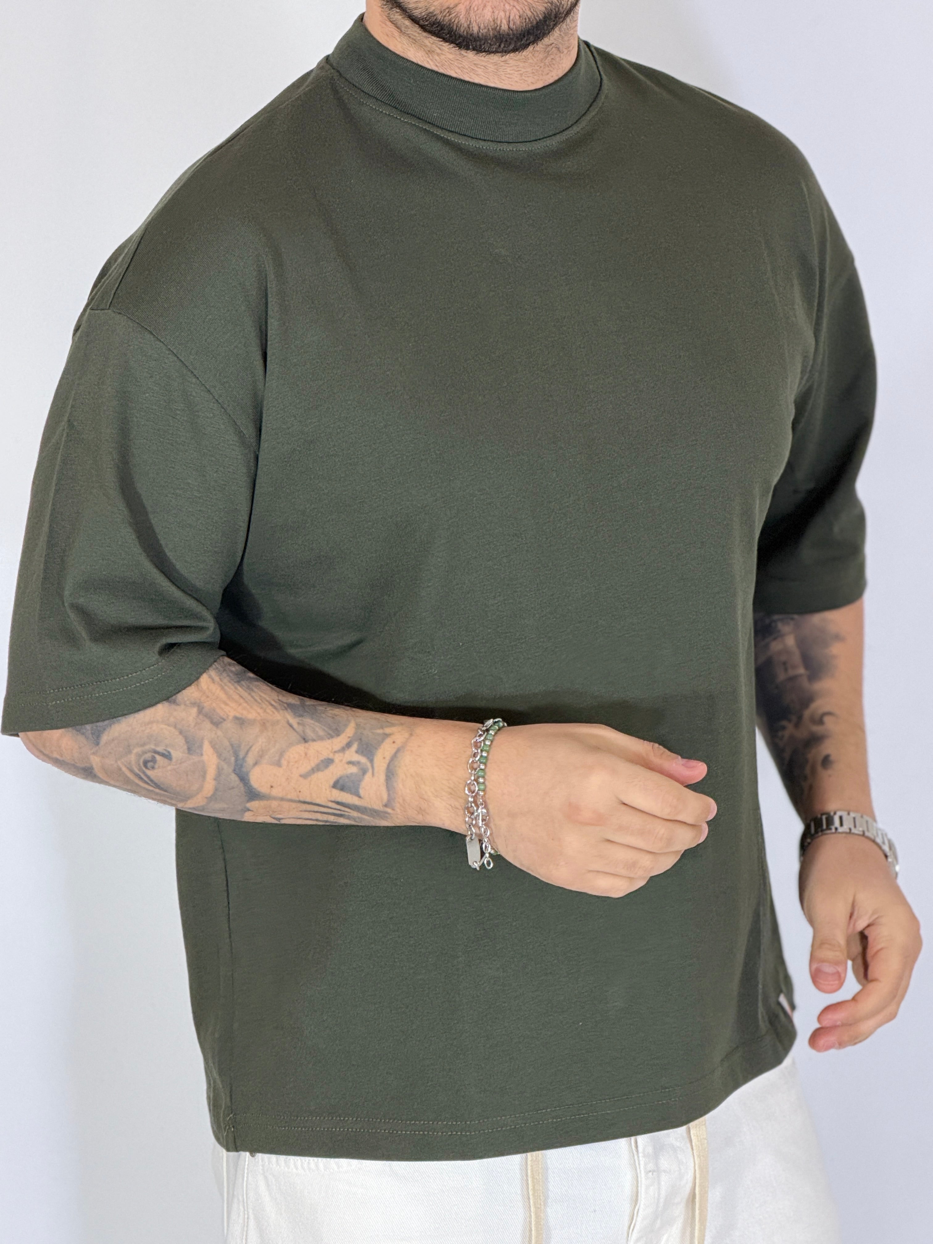 Louvre · t-shirt cropped militare